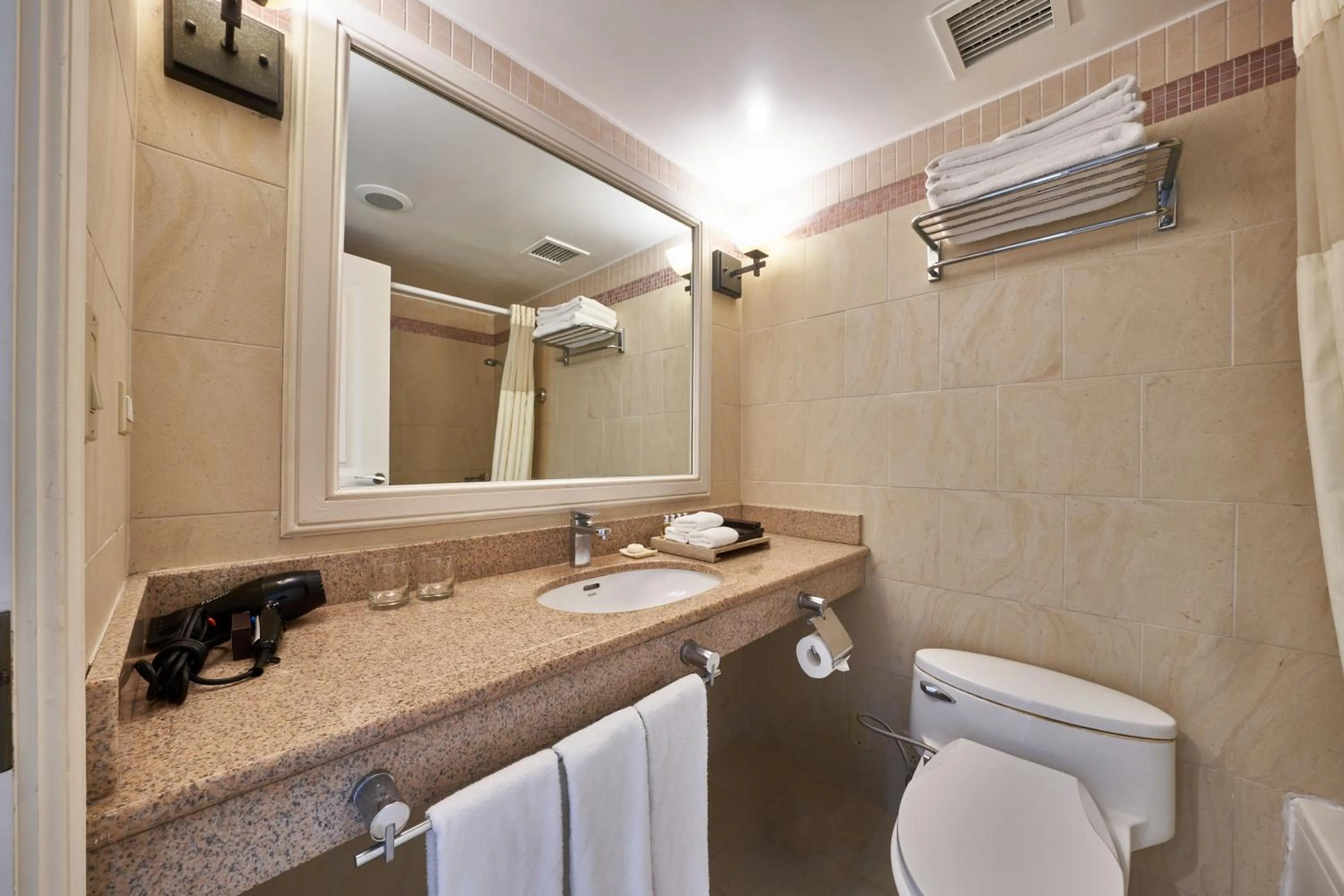 Bathroom in Lotte Hotel Guam