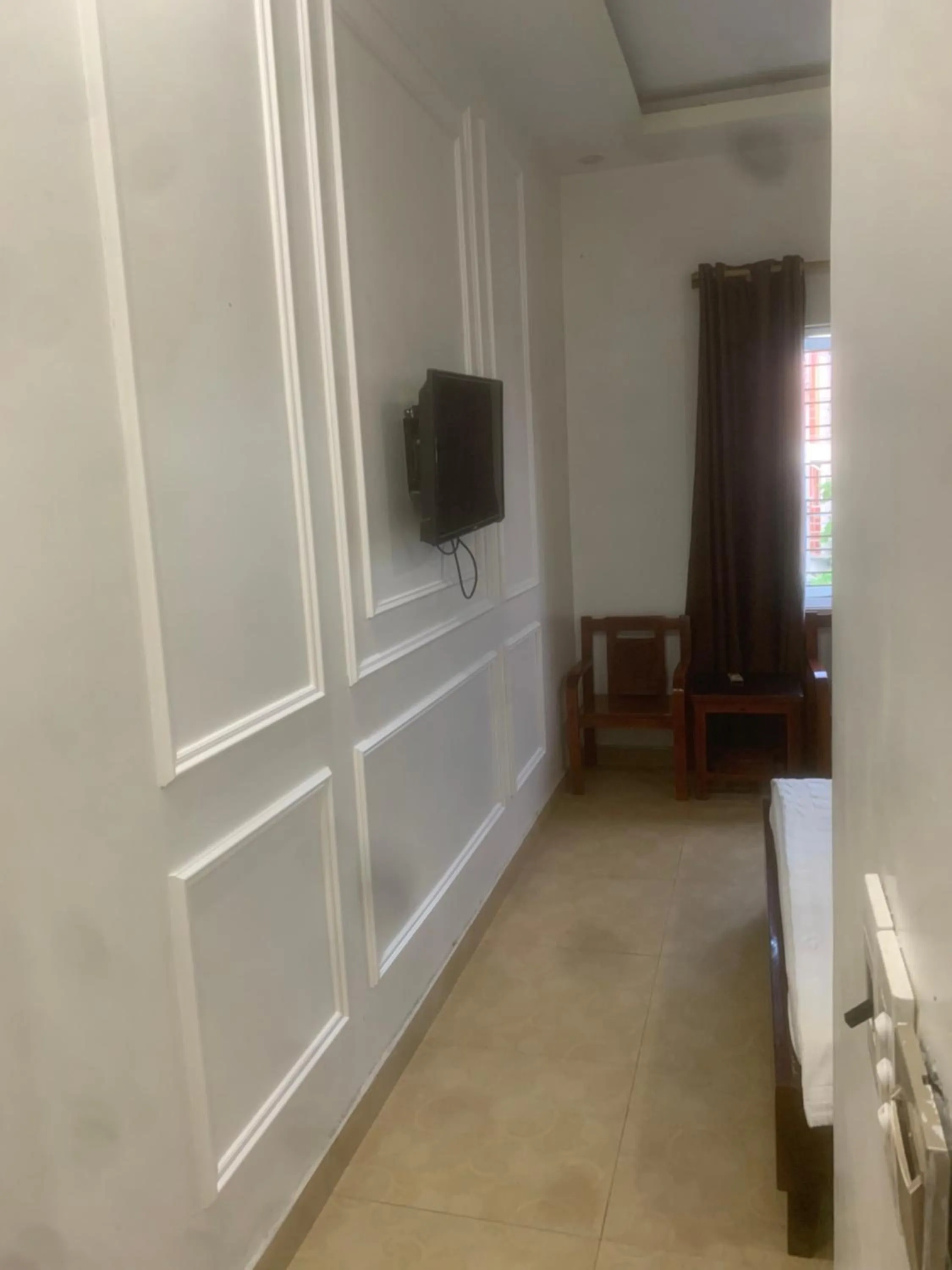 Bed in Motel TÂY HỒ