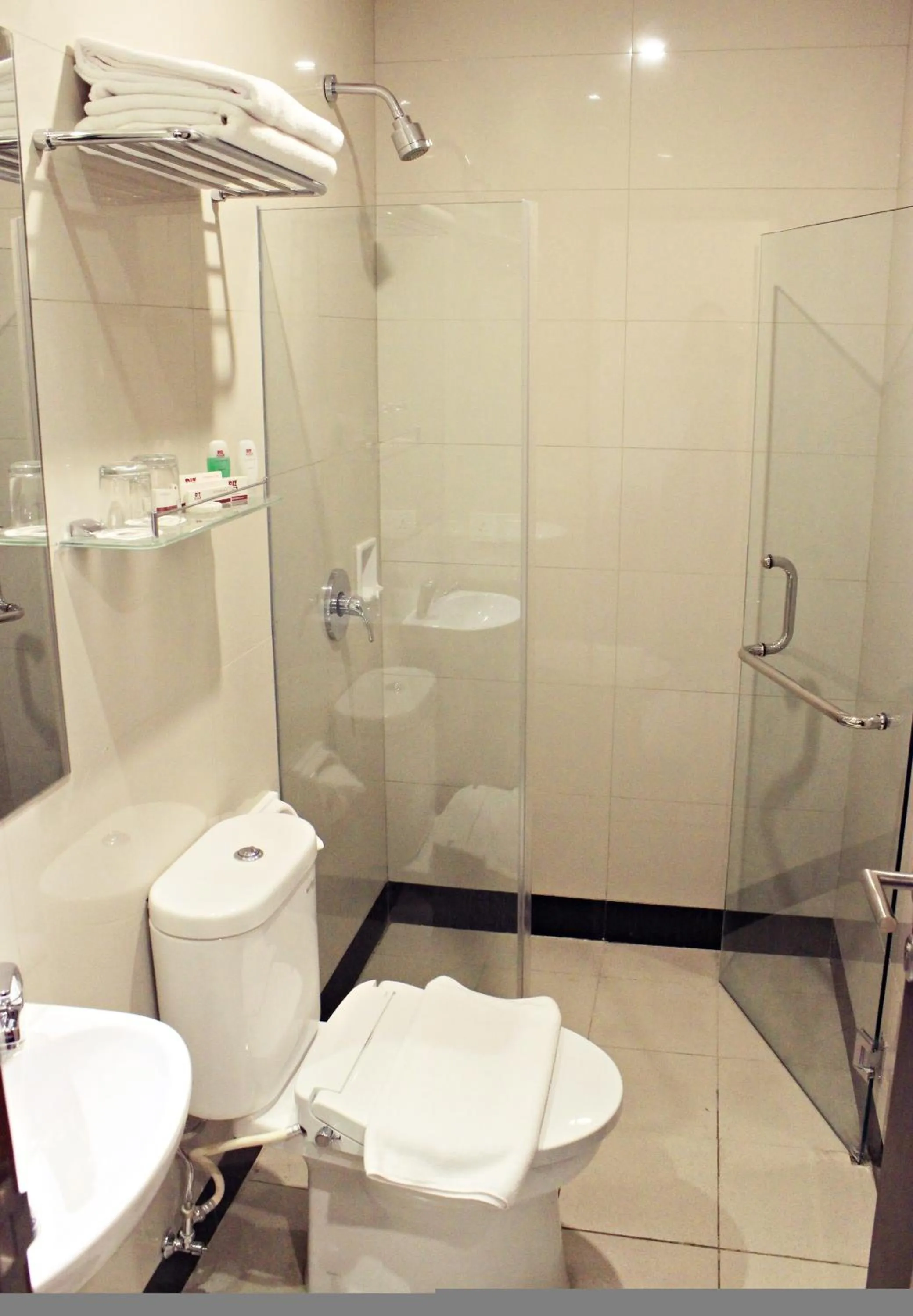 Bathroom in Biz Hotel Batam