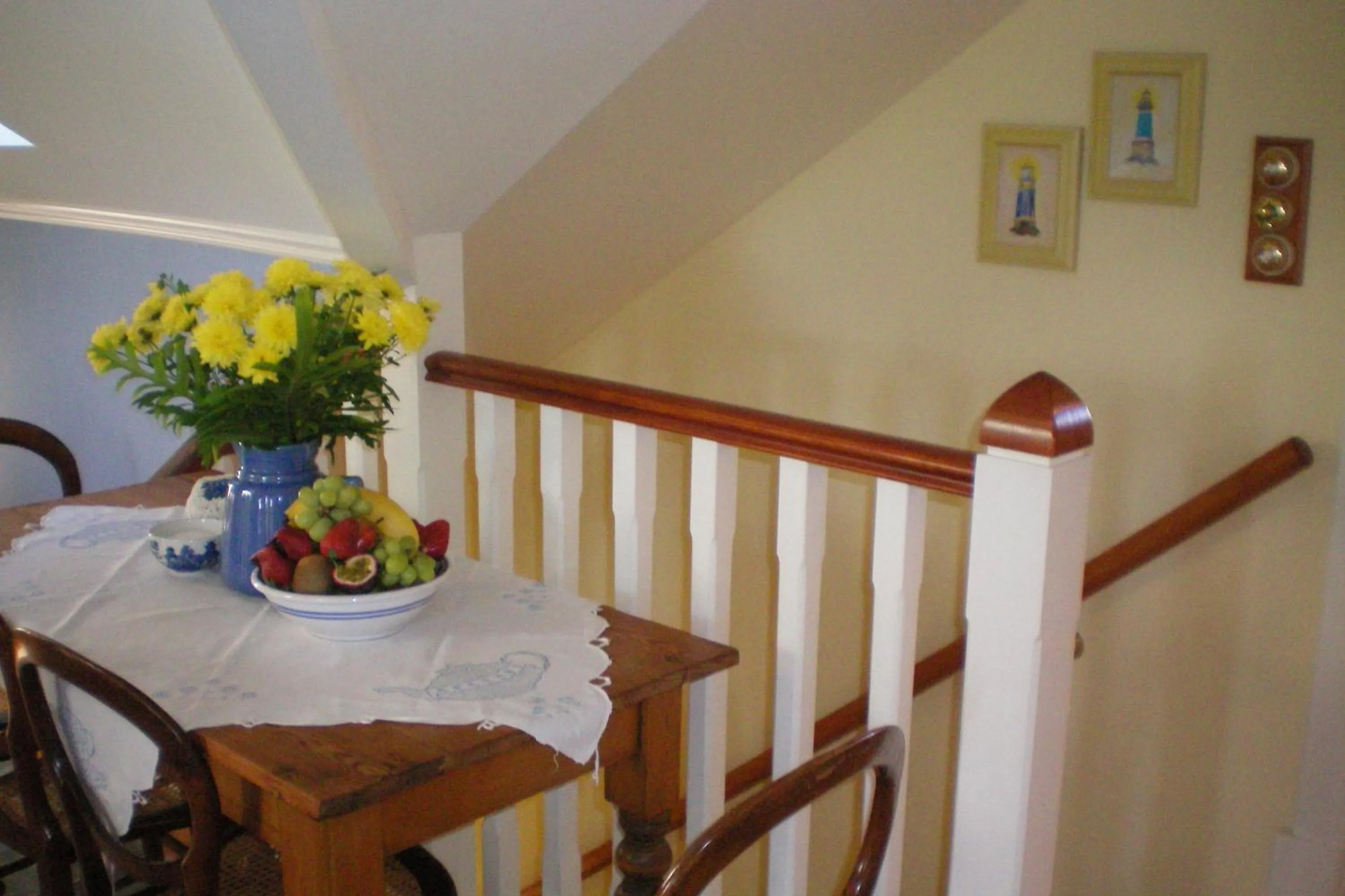 Dining area in Water Bay Villa Bed & Breakfast