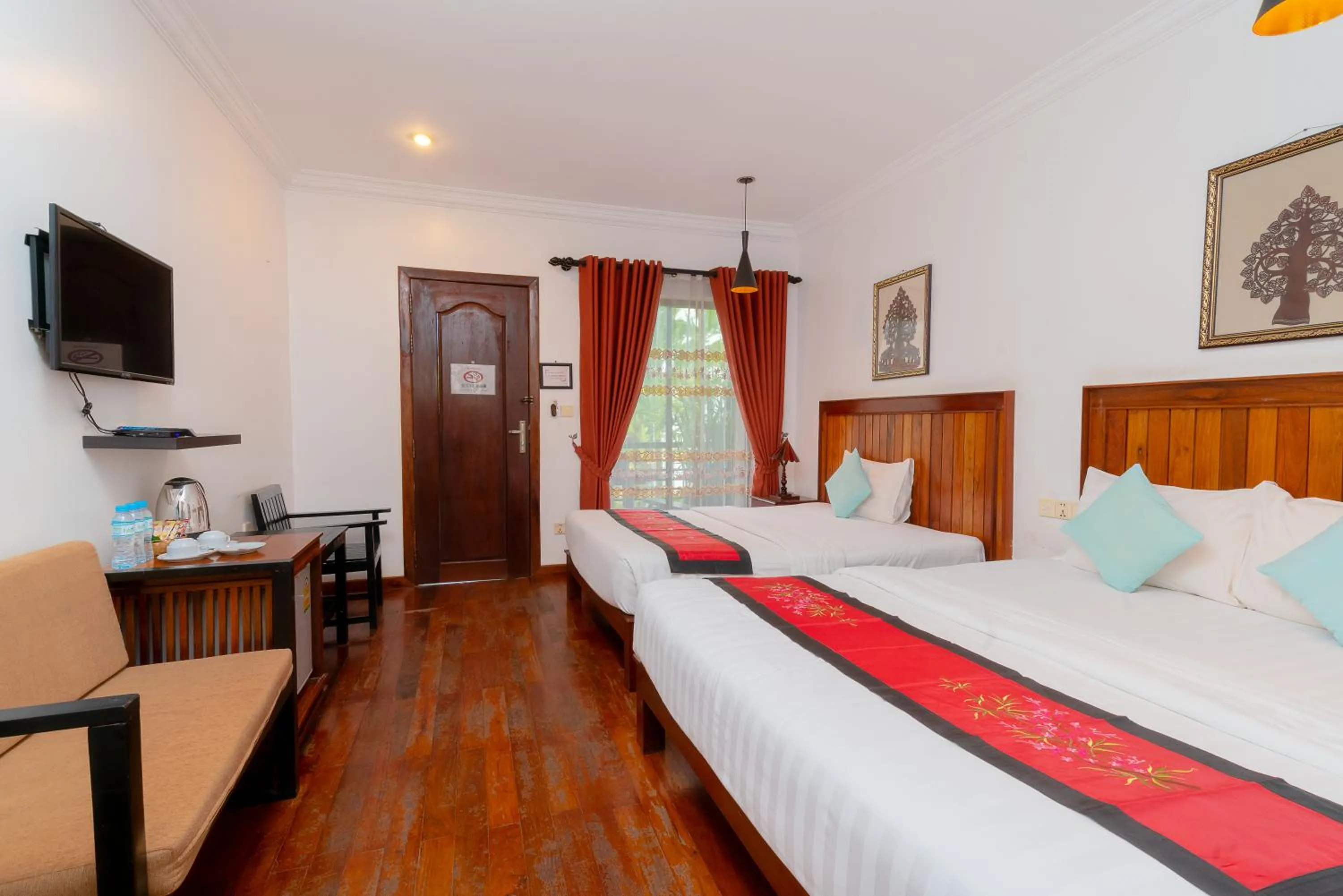 Living room, Bed in Asanak D'Angkor Boutique Hotel