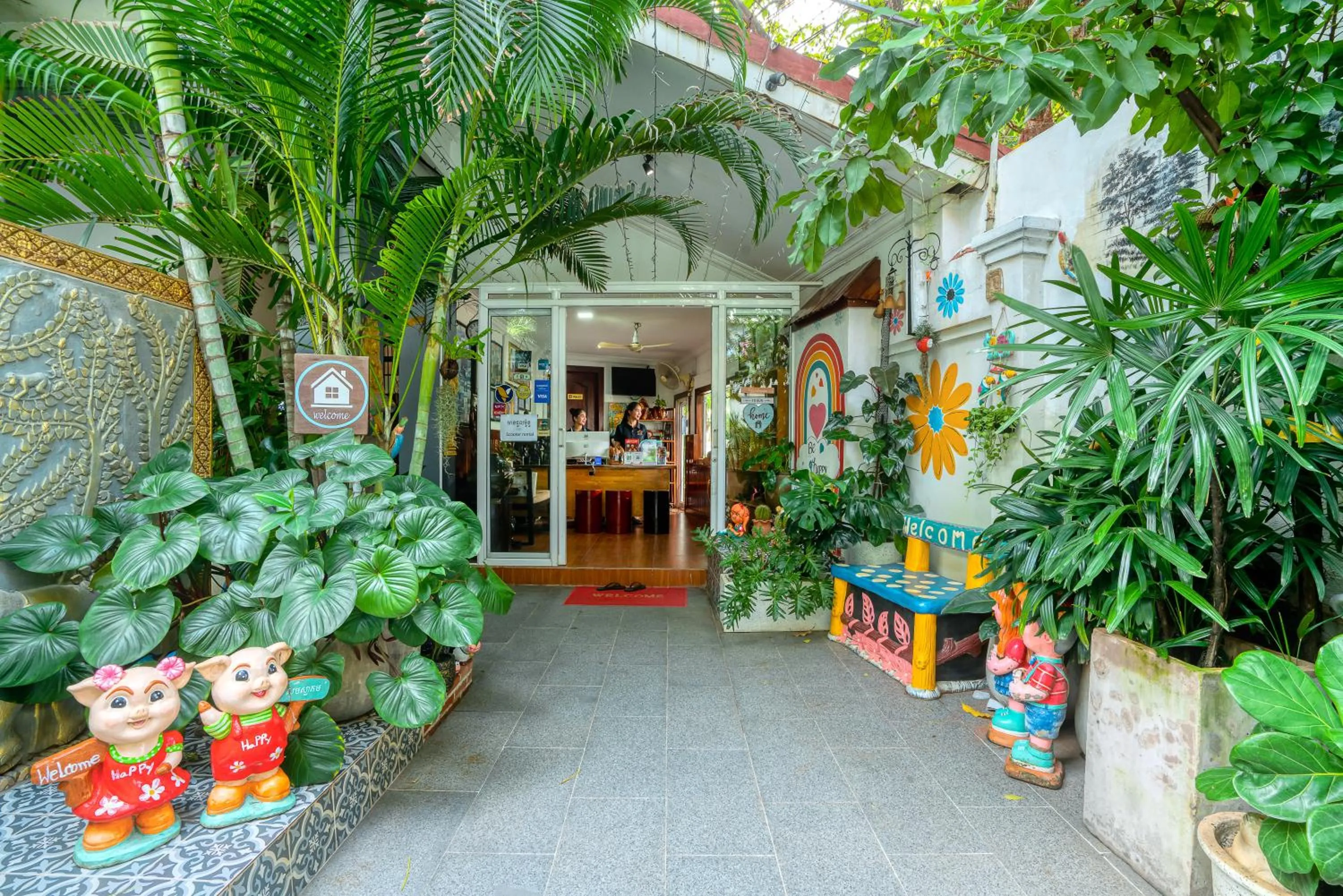 Facade/entrance in Asanak D'Angkor Boutique Hotel