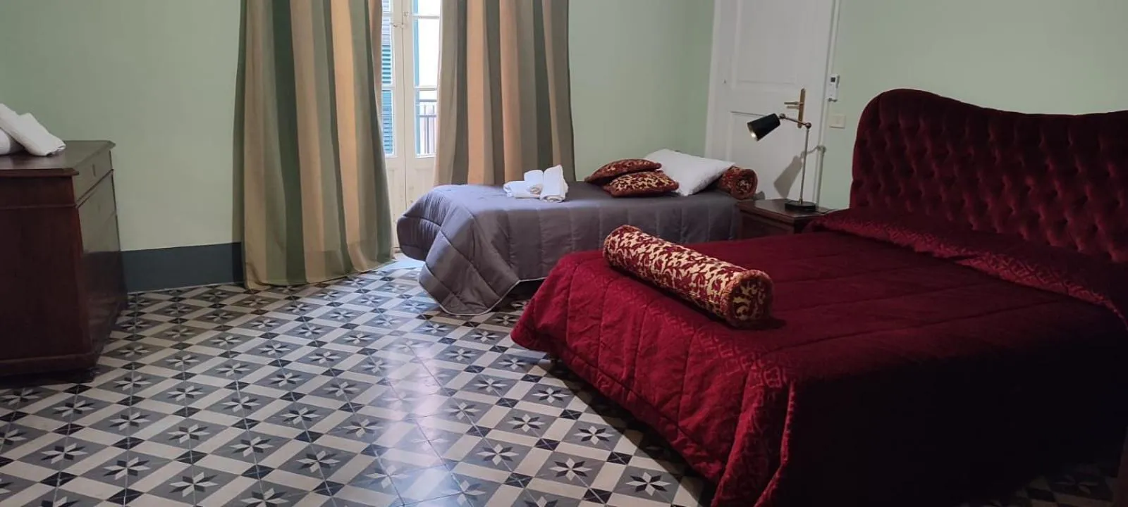 Bed in Maison Canopée