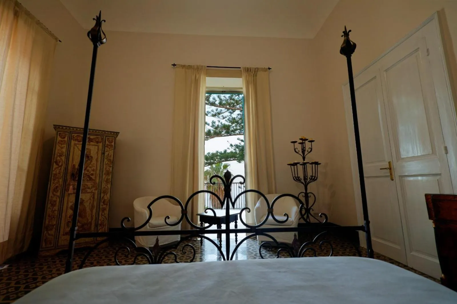 Bed in Maison Canopée
