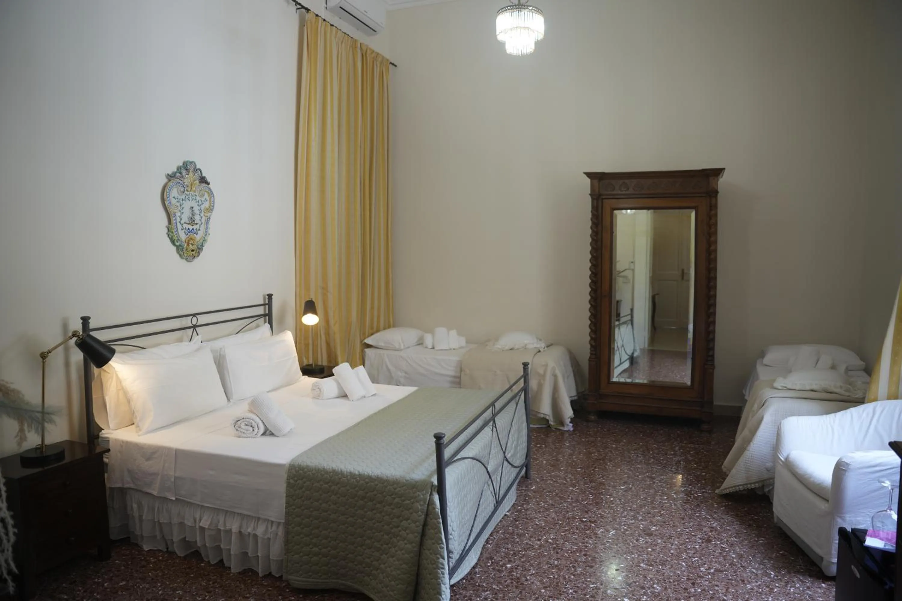 Bed in Maison Canopée