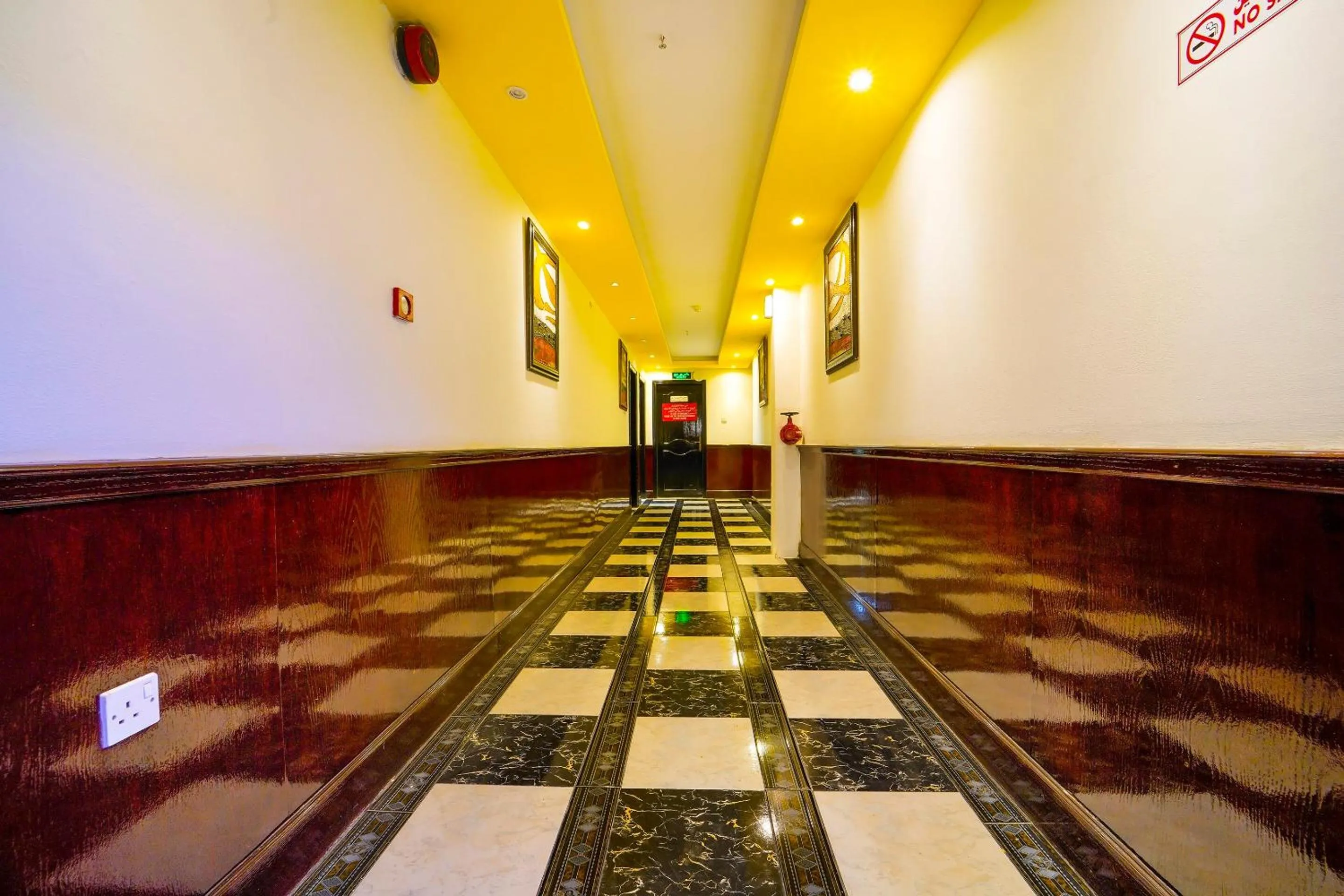 Lobby or reception in OYO 124 Al Salam Palace Hotel