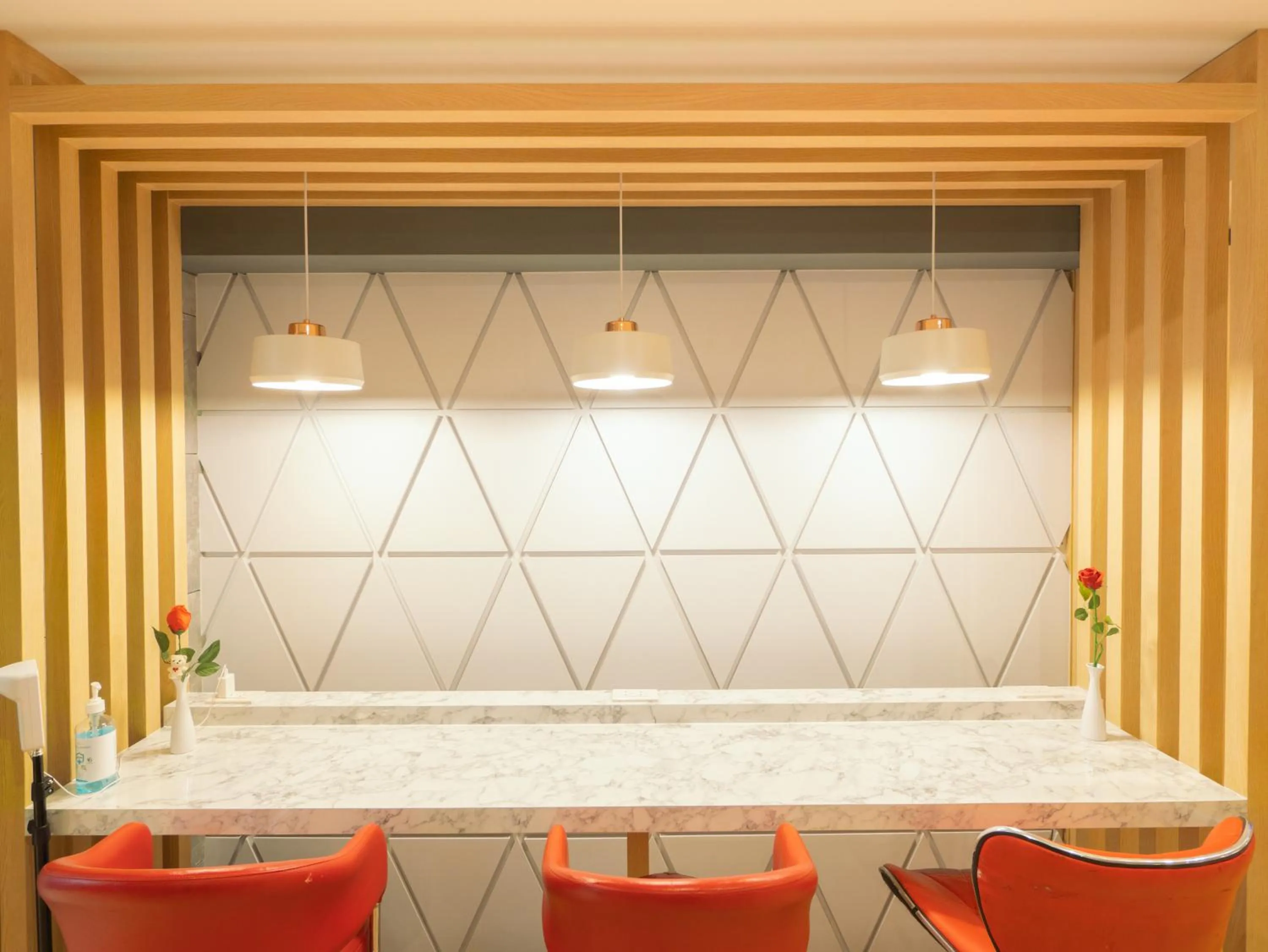 Seating area in Watergate City