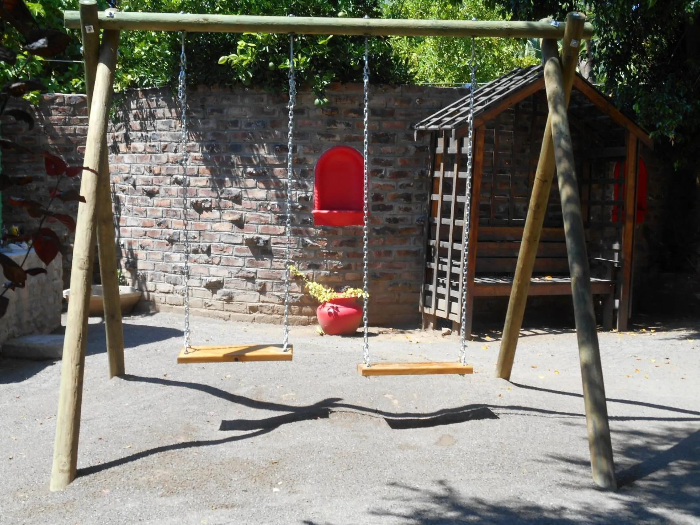 Children play ground in Obesa Lodge
