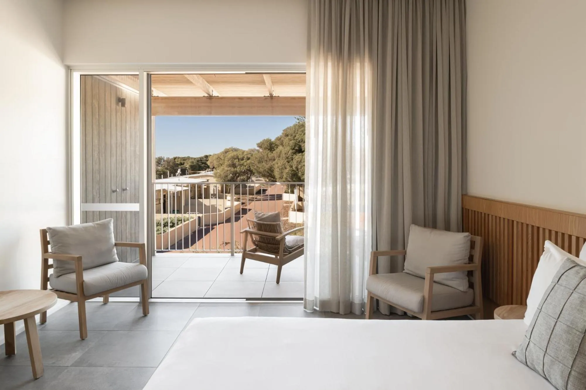 View (from property/room), Bed in Samphire Rottnest