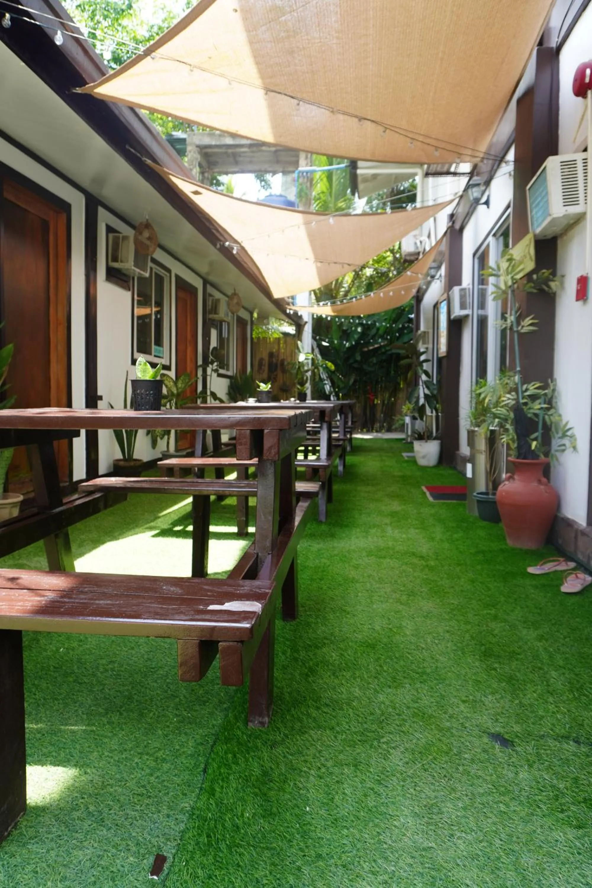 Patio in Keira Backpackers