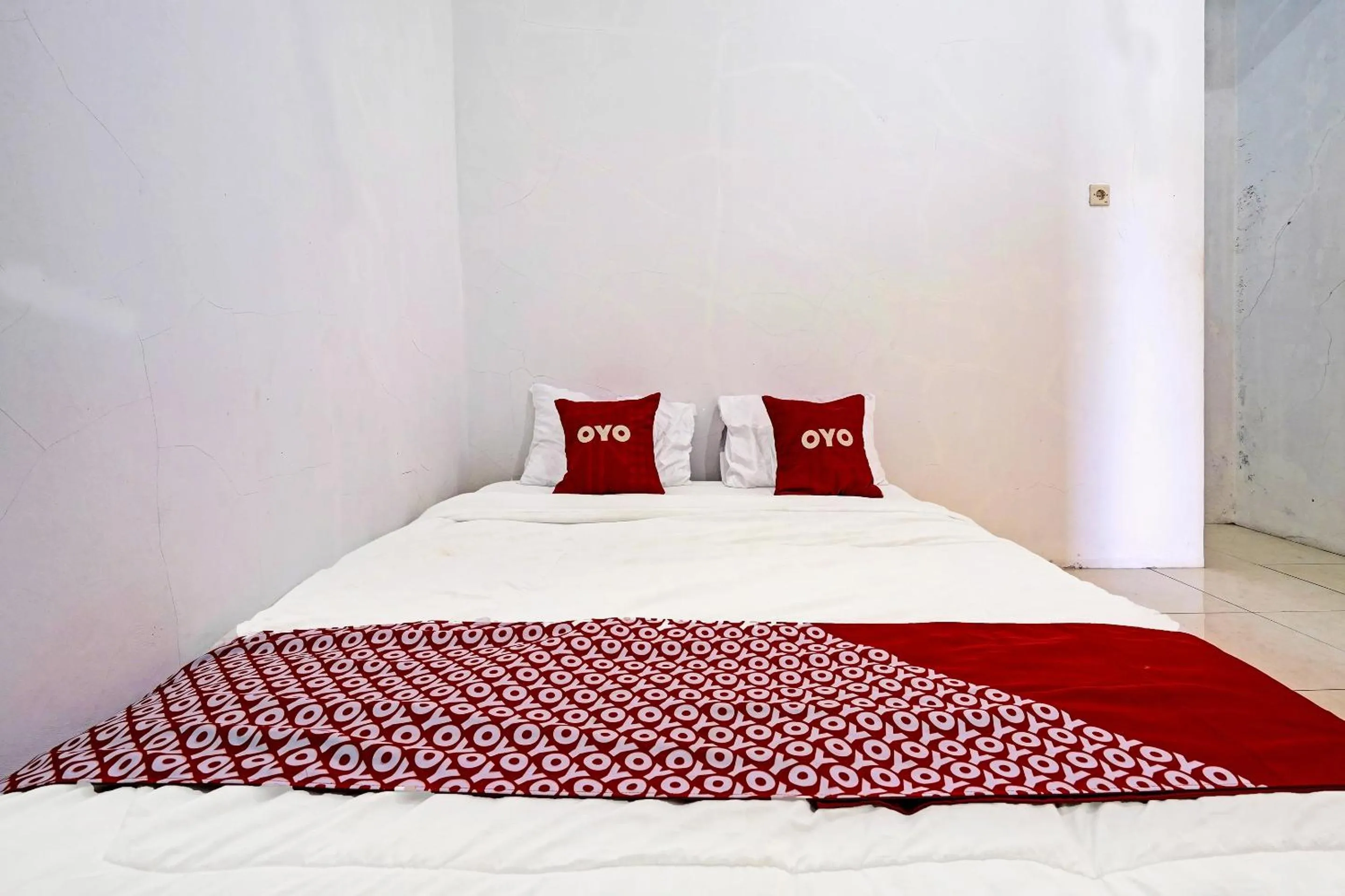 Bedroom, Bed in OYO 91329 Guest House Le-banon Syariah