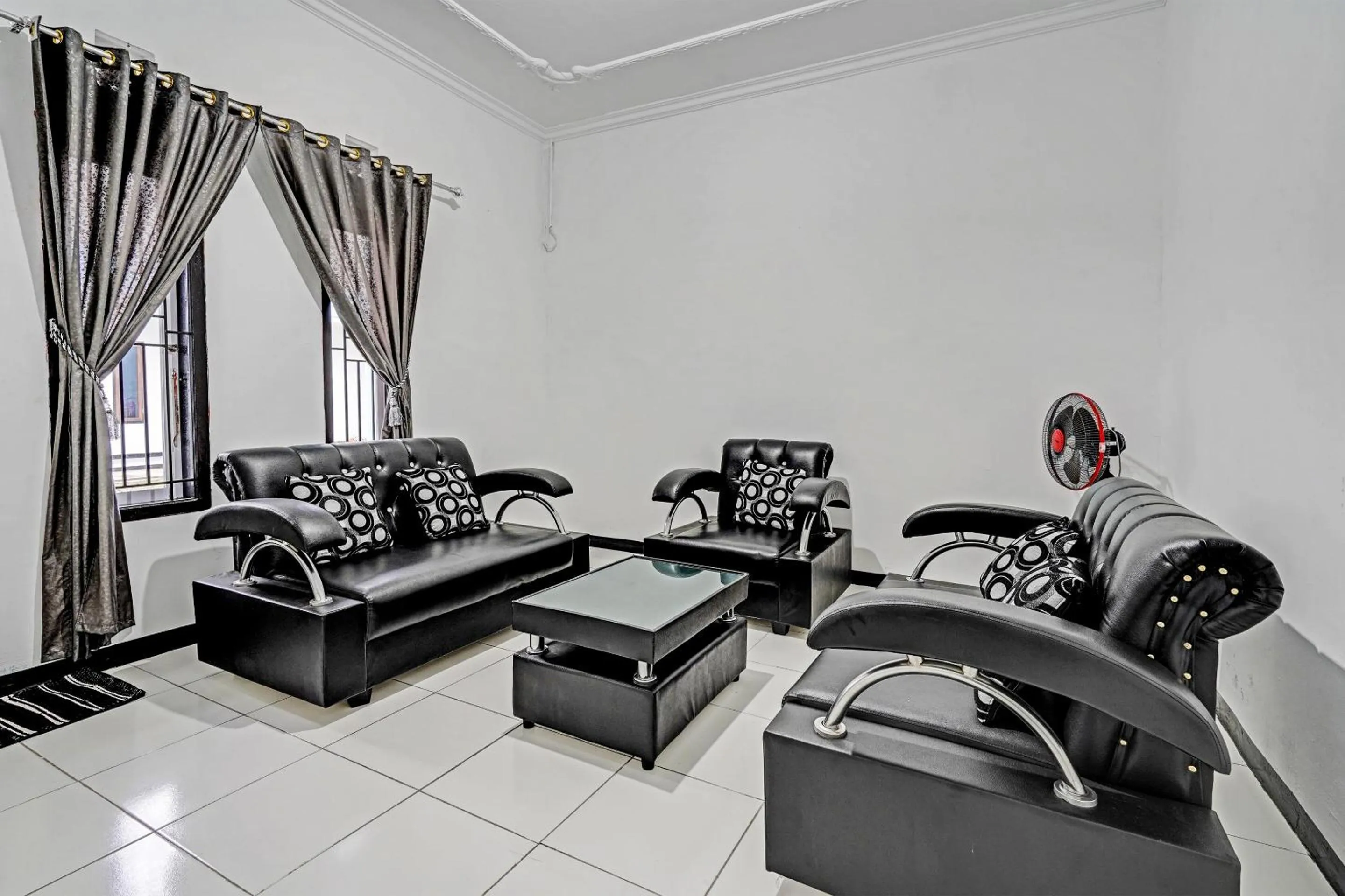 Lobby or reception in OYO 91334 Permata Papua Guest House