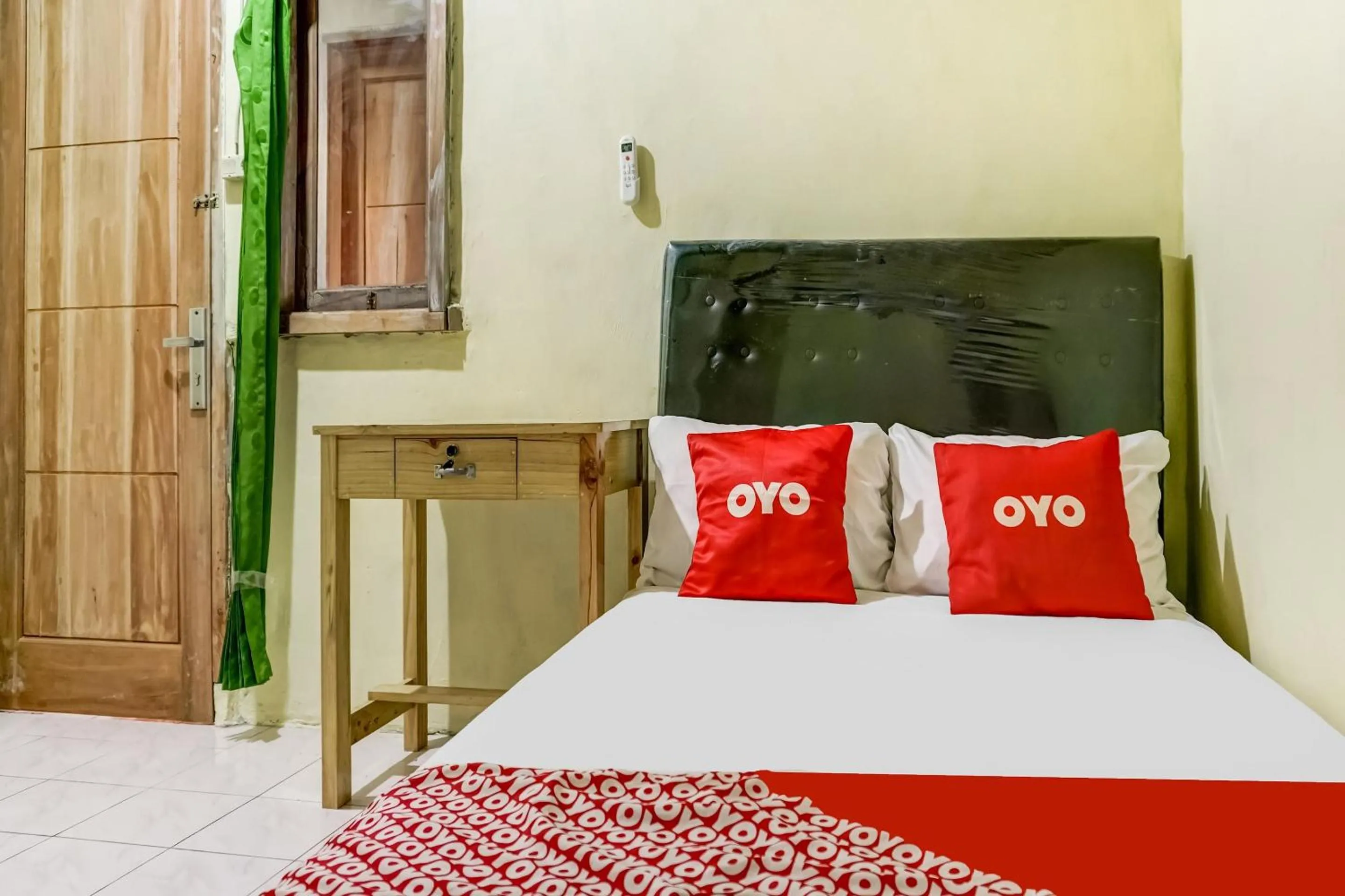 Bedroom, Bed in OYO Life 91335 Micheline Family 2 Syariah