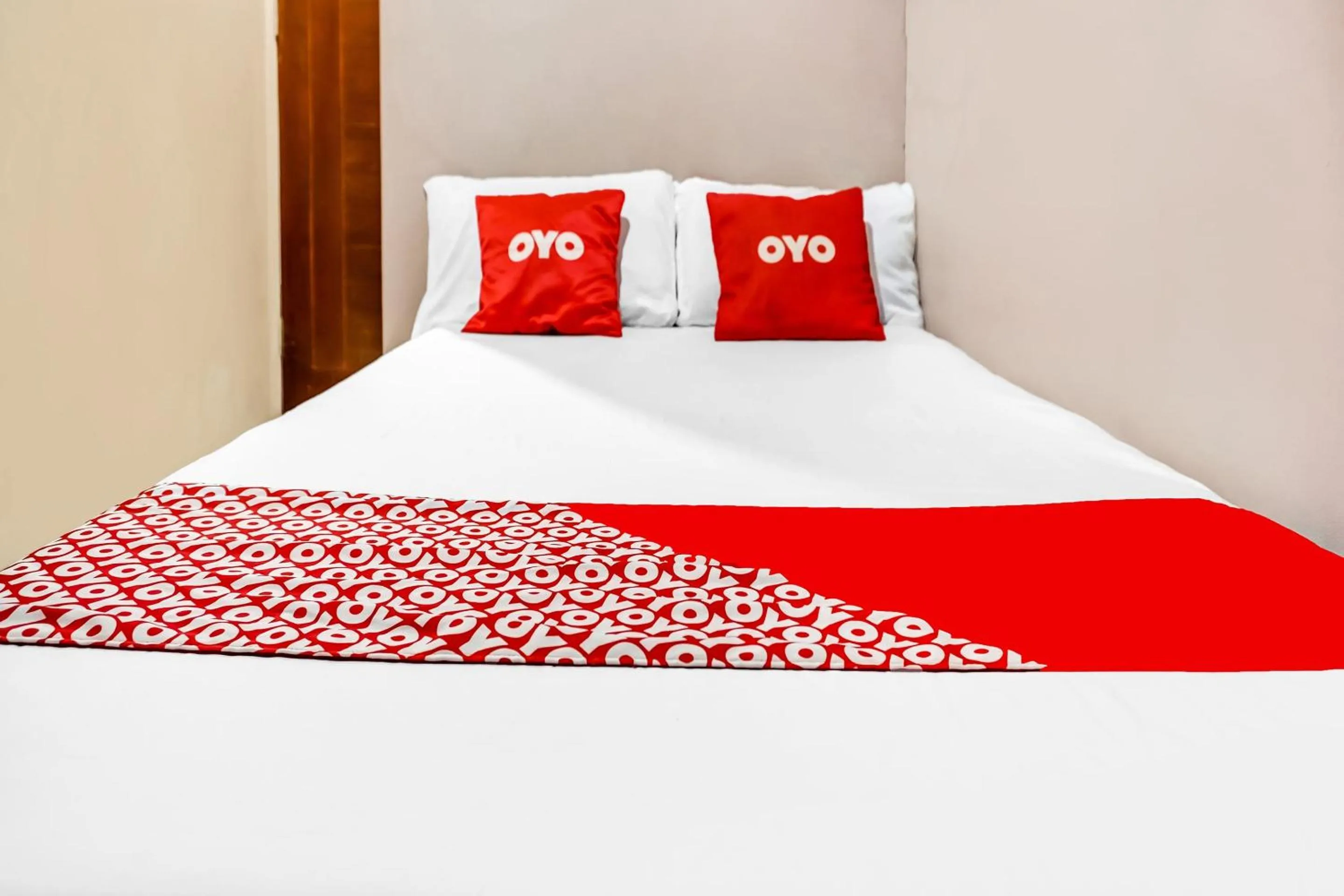 Bedroom, Bed in SPOT ON 91336 Guesthouse Tarumanegara