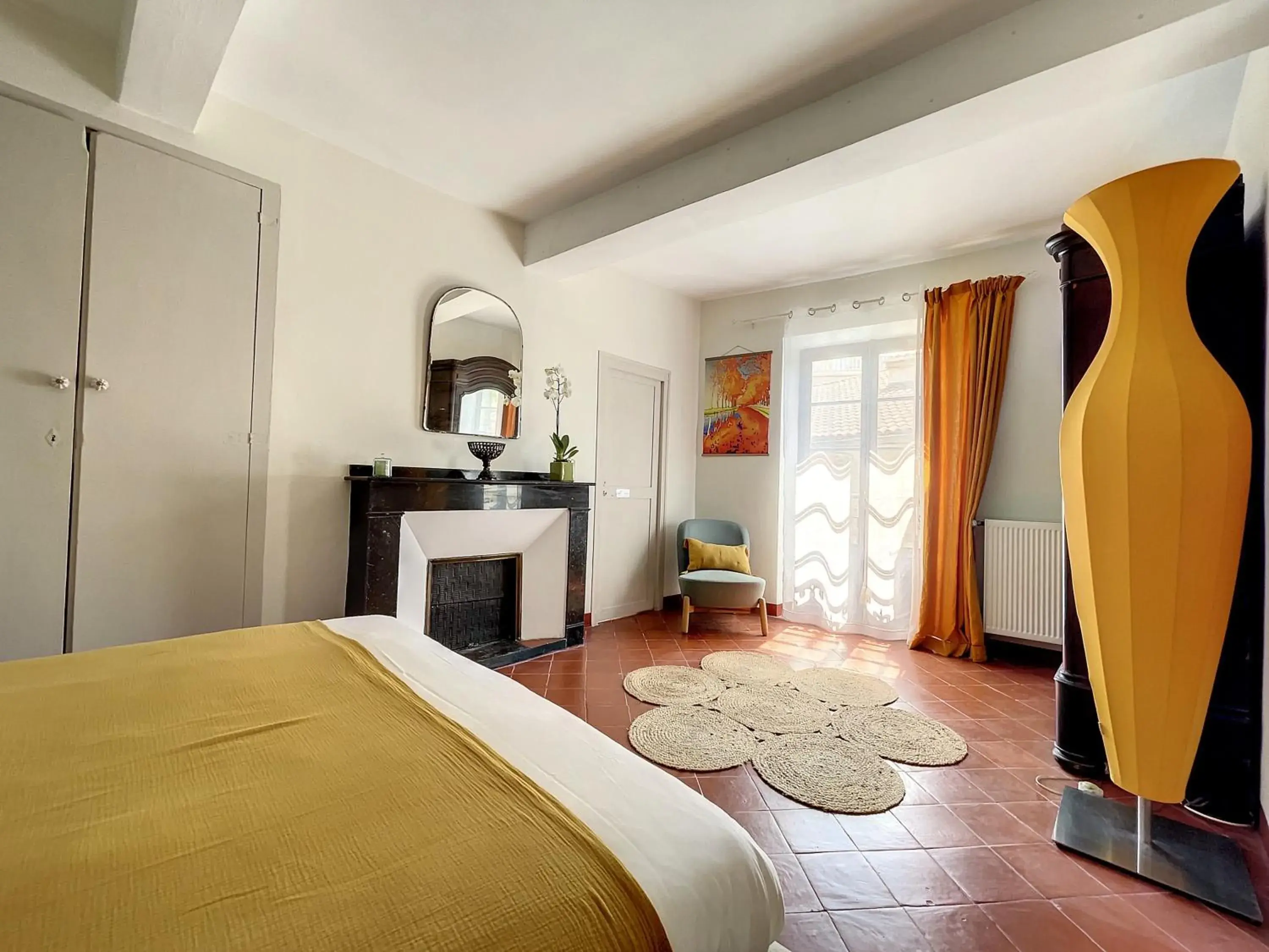 Triple Room with Private Bathroom - single occupancy in L'oiseau Bleu suite MERLE BLEU Triple Room with Private Bathroom - single occupancy in L'oiseau Bleu suite MERLE BLEU