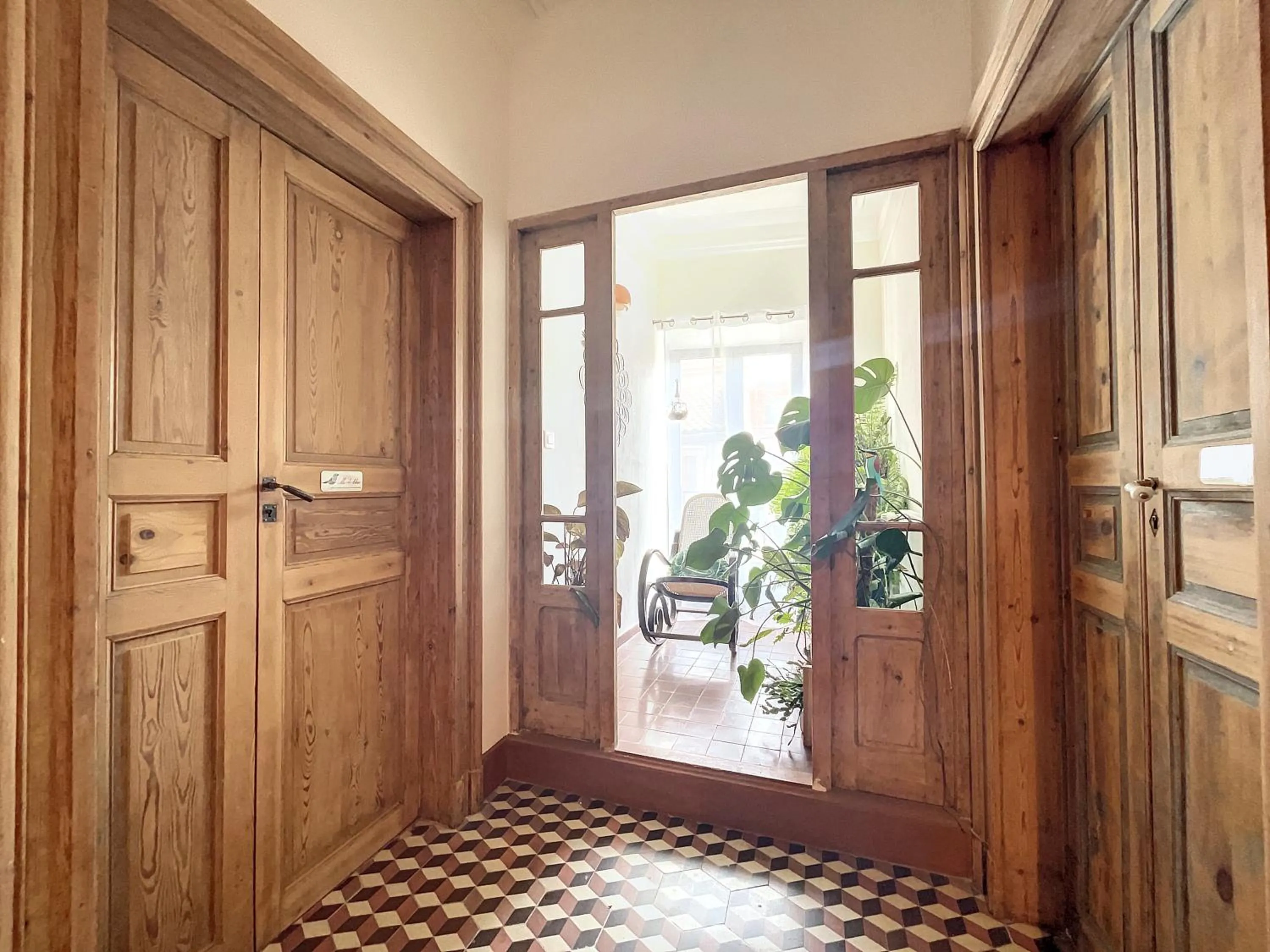 Property building in L'oiseau Bleu suite MERLE BLEU