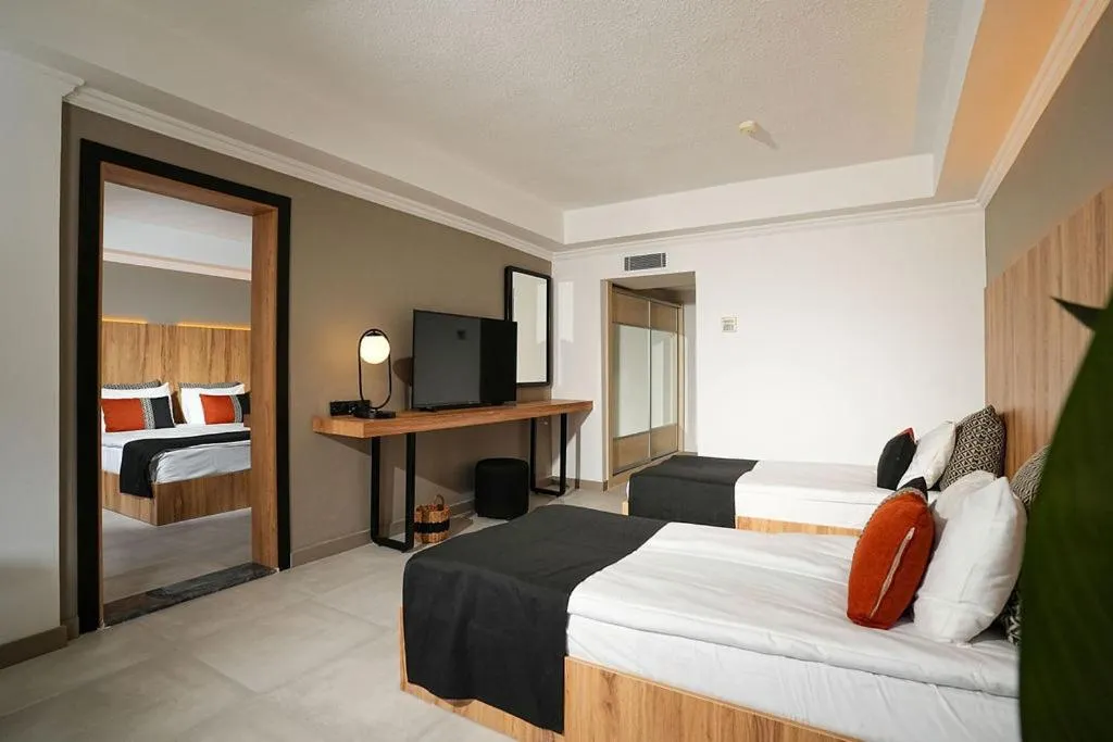 TV and multimedia, Bed in Club Beyy Resort Hotel - Ultra All Inclusive