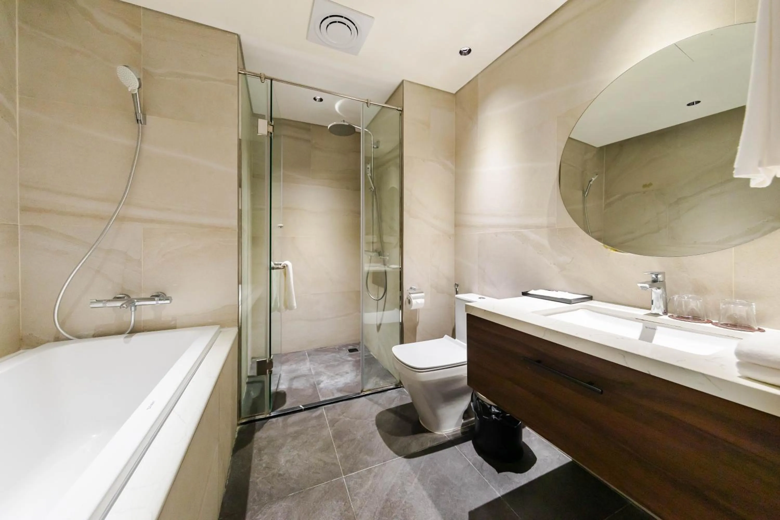 Five Star Westlake 1st-4th Floors Hotel & Serviced Apartment