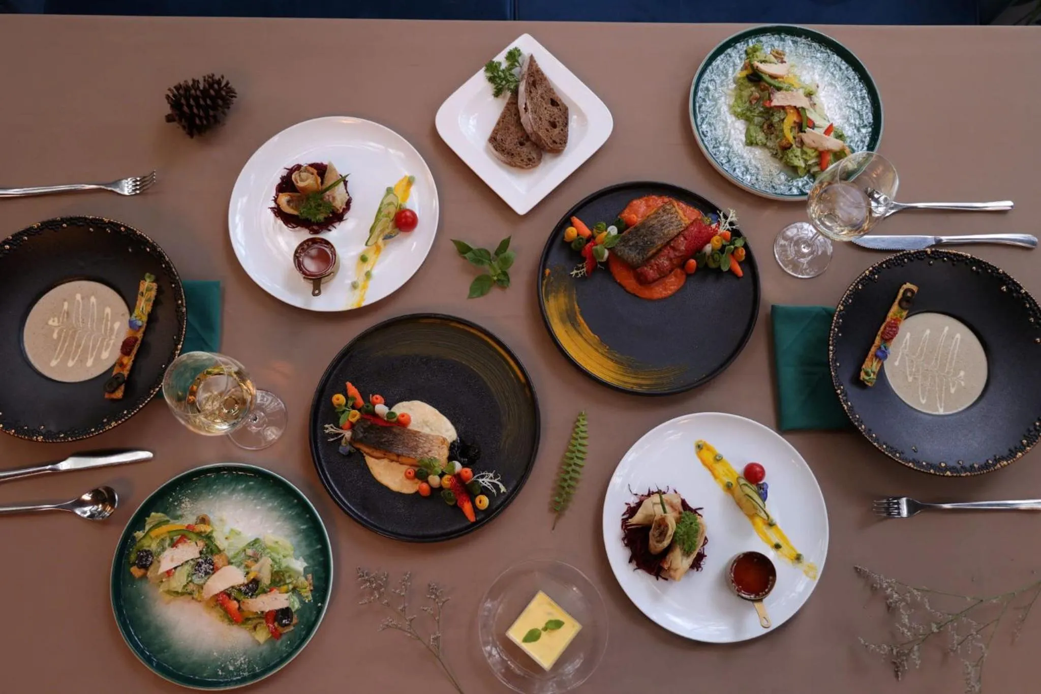 Food in Amaya Retreat