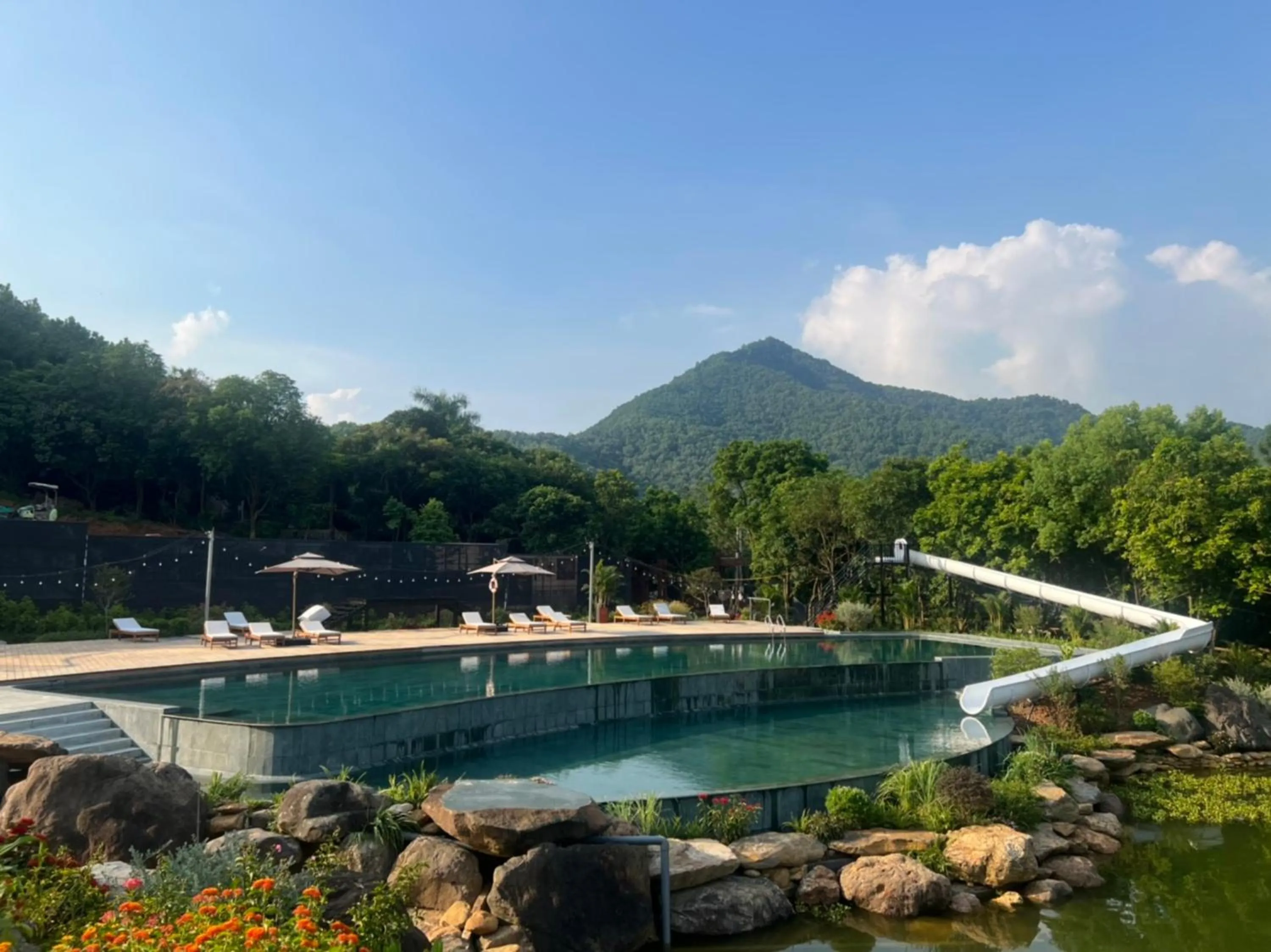 Swimming pool in Amaya Retreat