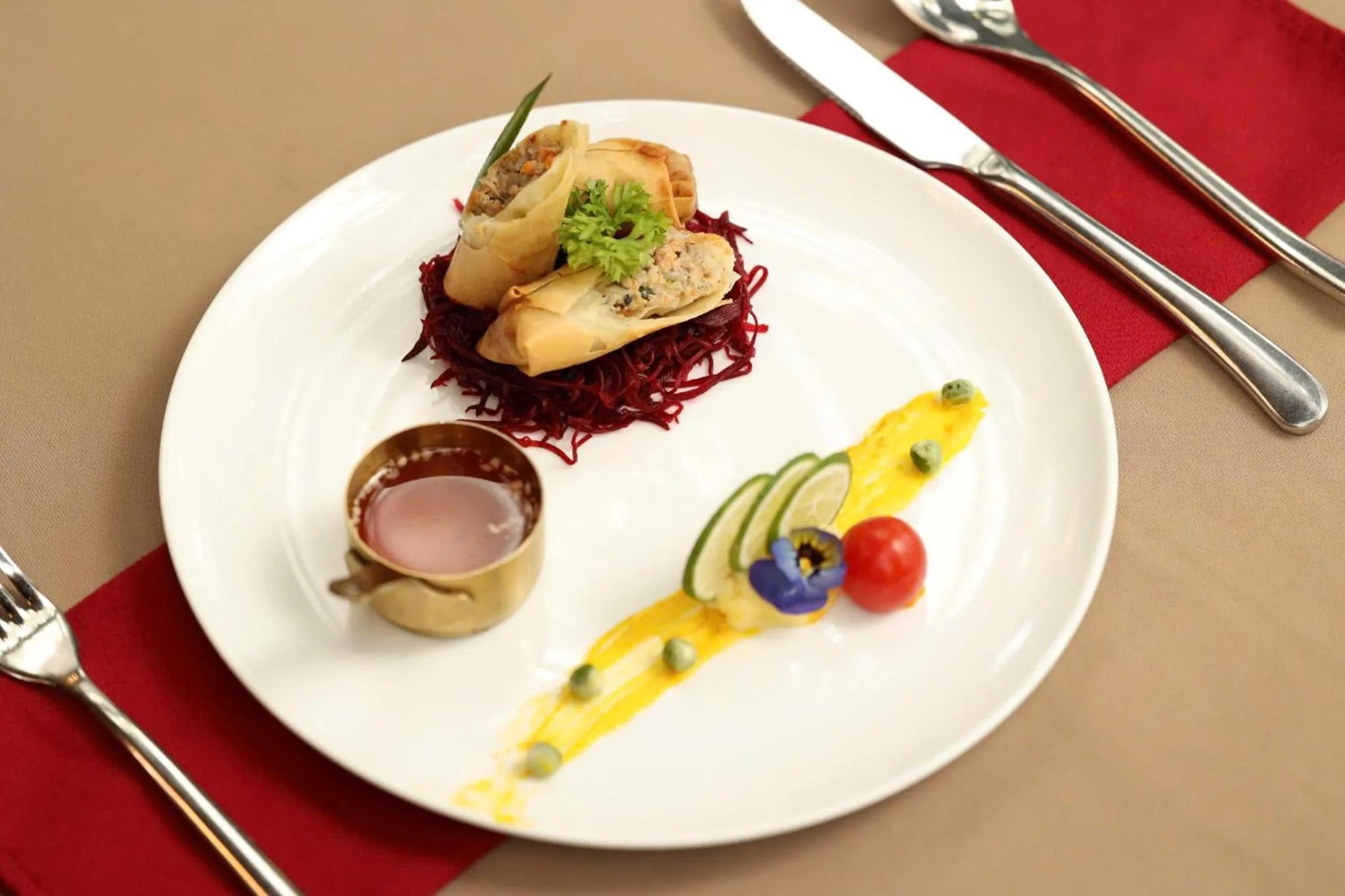 Food and drinks in Amaya Retreat