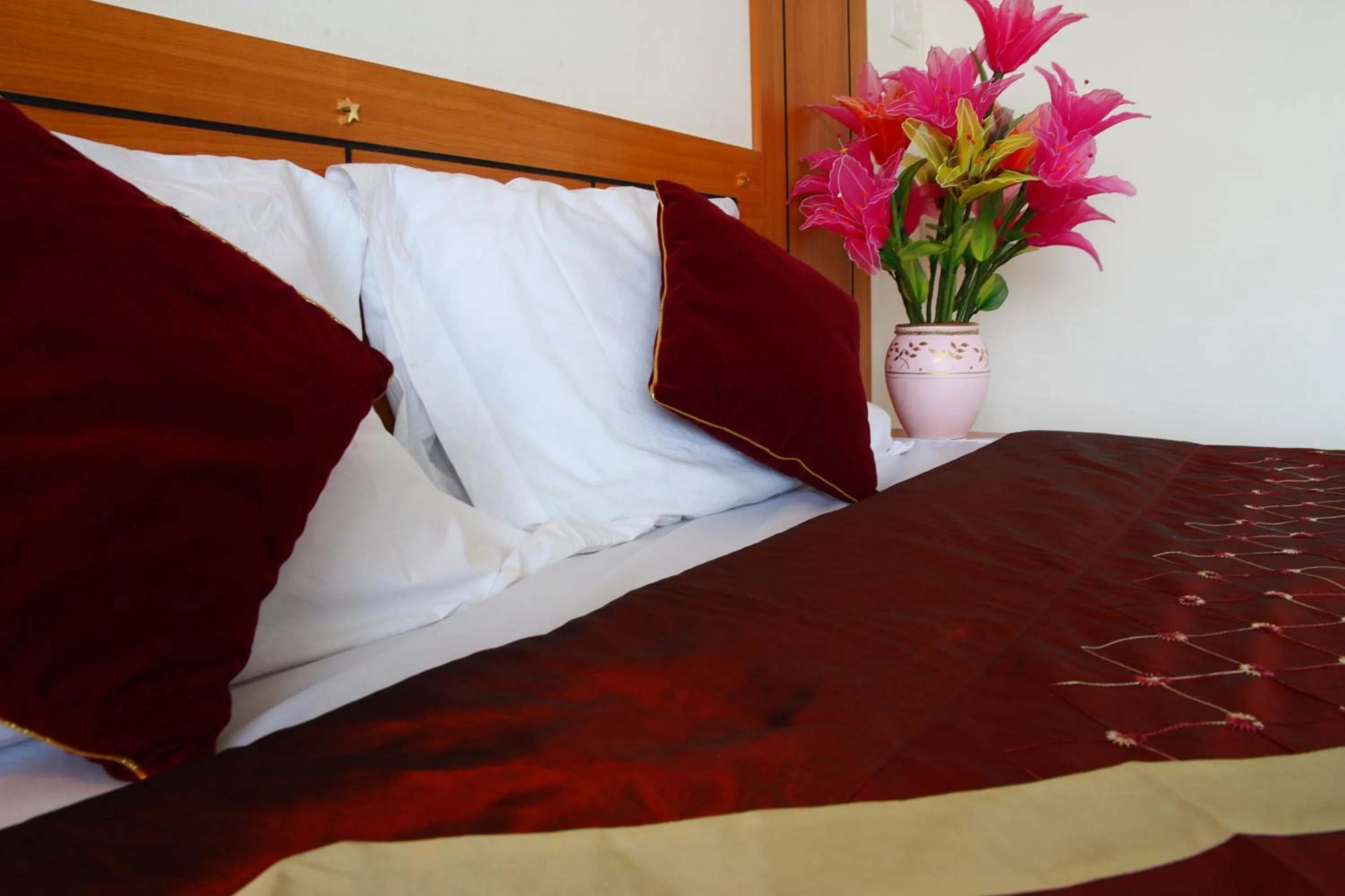 Bed in Choktawee Residence and Mansion