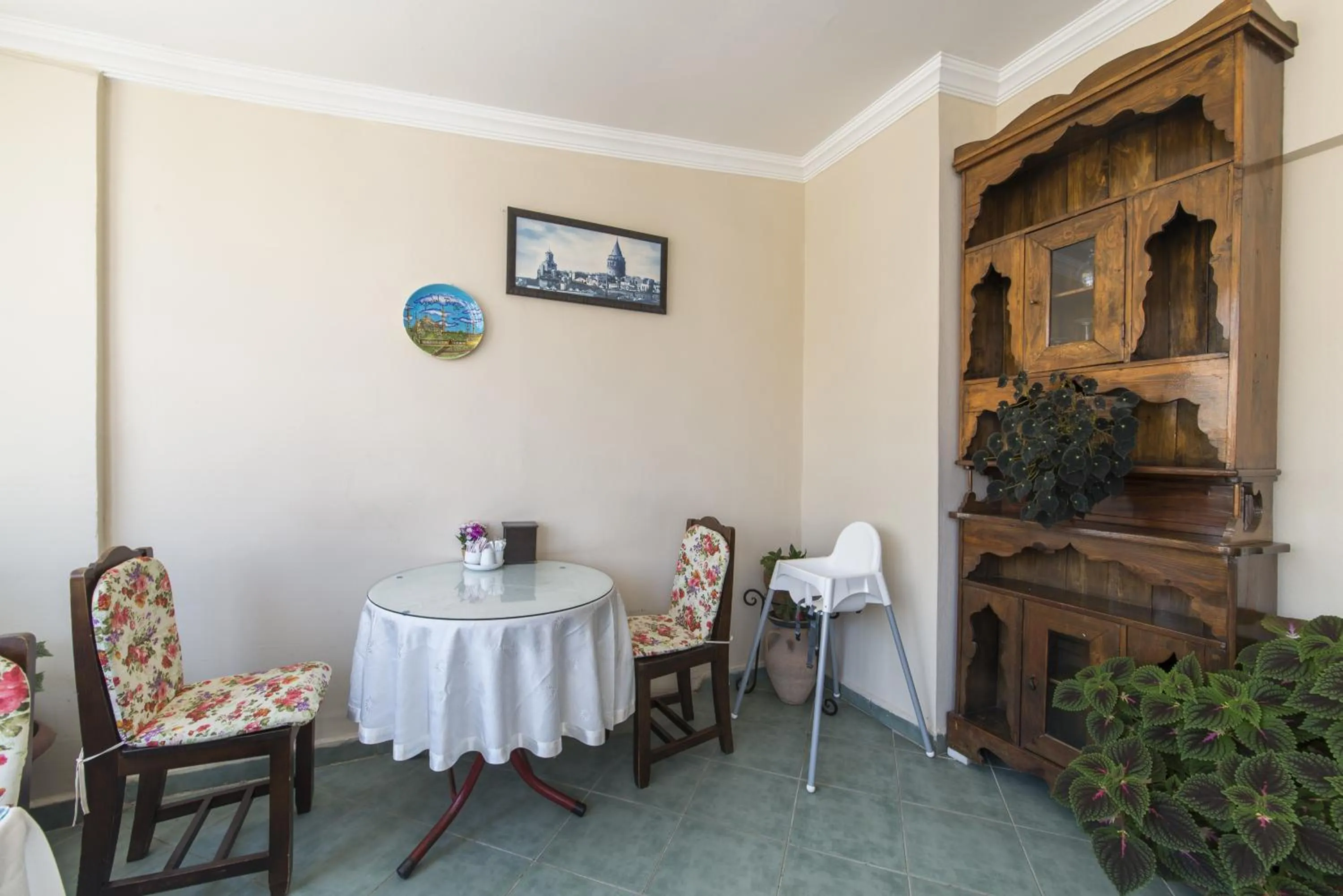 Lounge or bar in Sultan's Inn