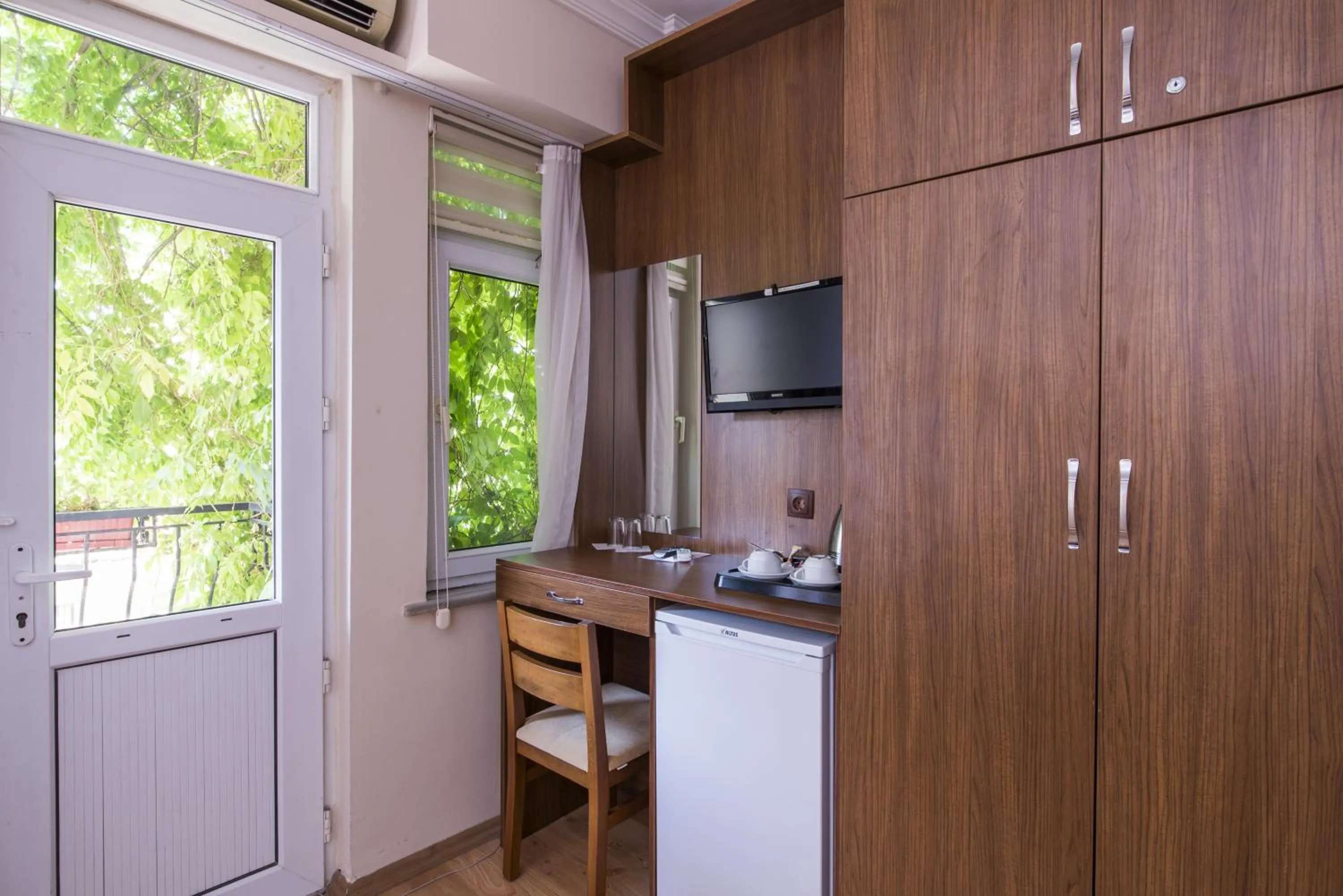 Decorative detail, TV/Entertainment Center in Sultan's Inn