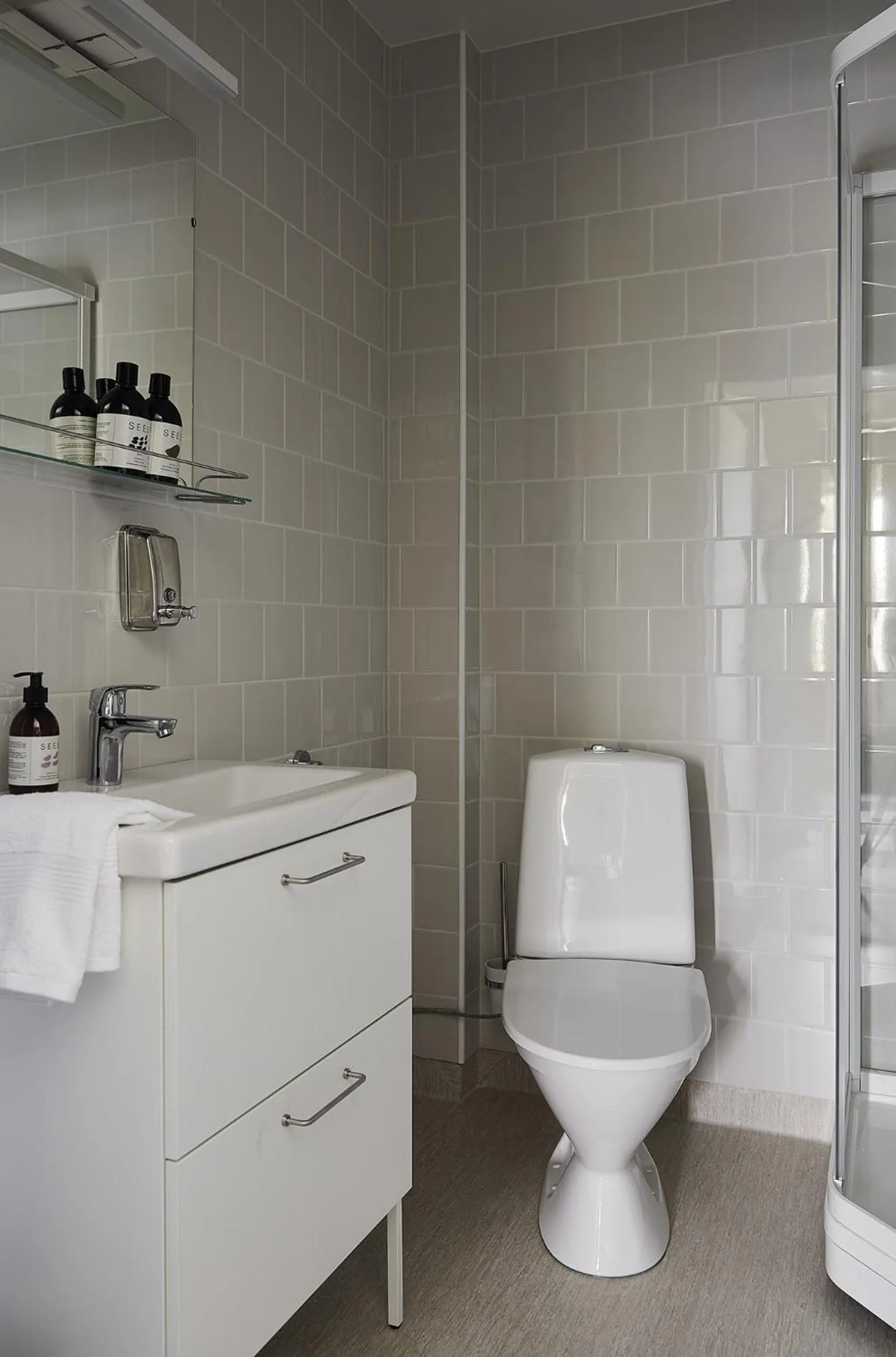 Bathroom in Hotelli Vihannonkulma