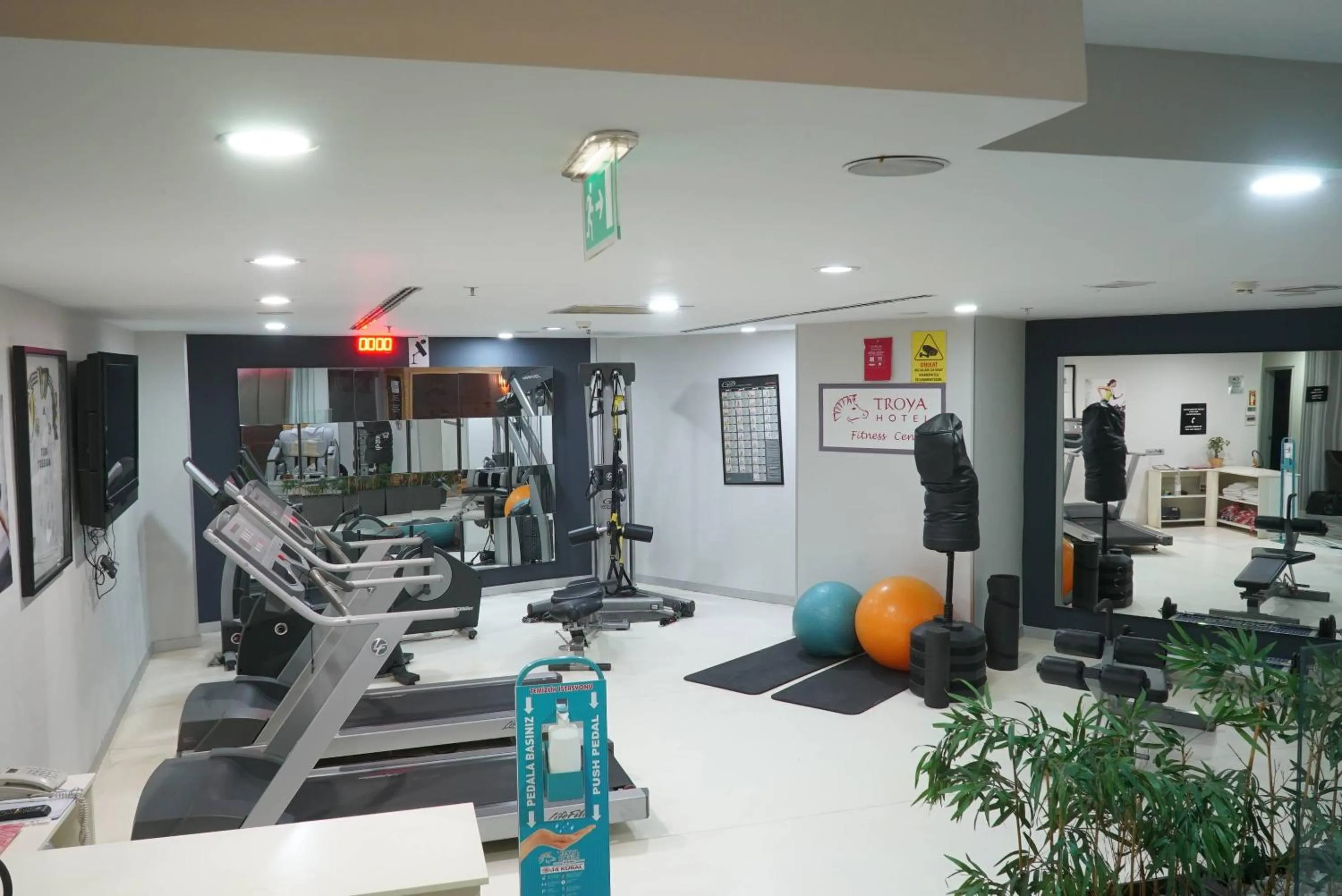 Fitness centre/facilities in Hotel Troya