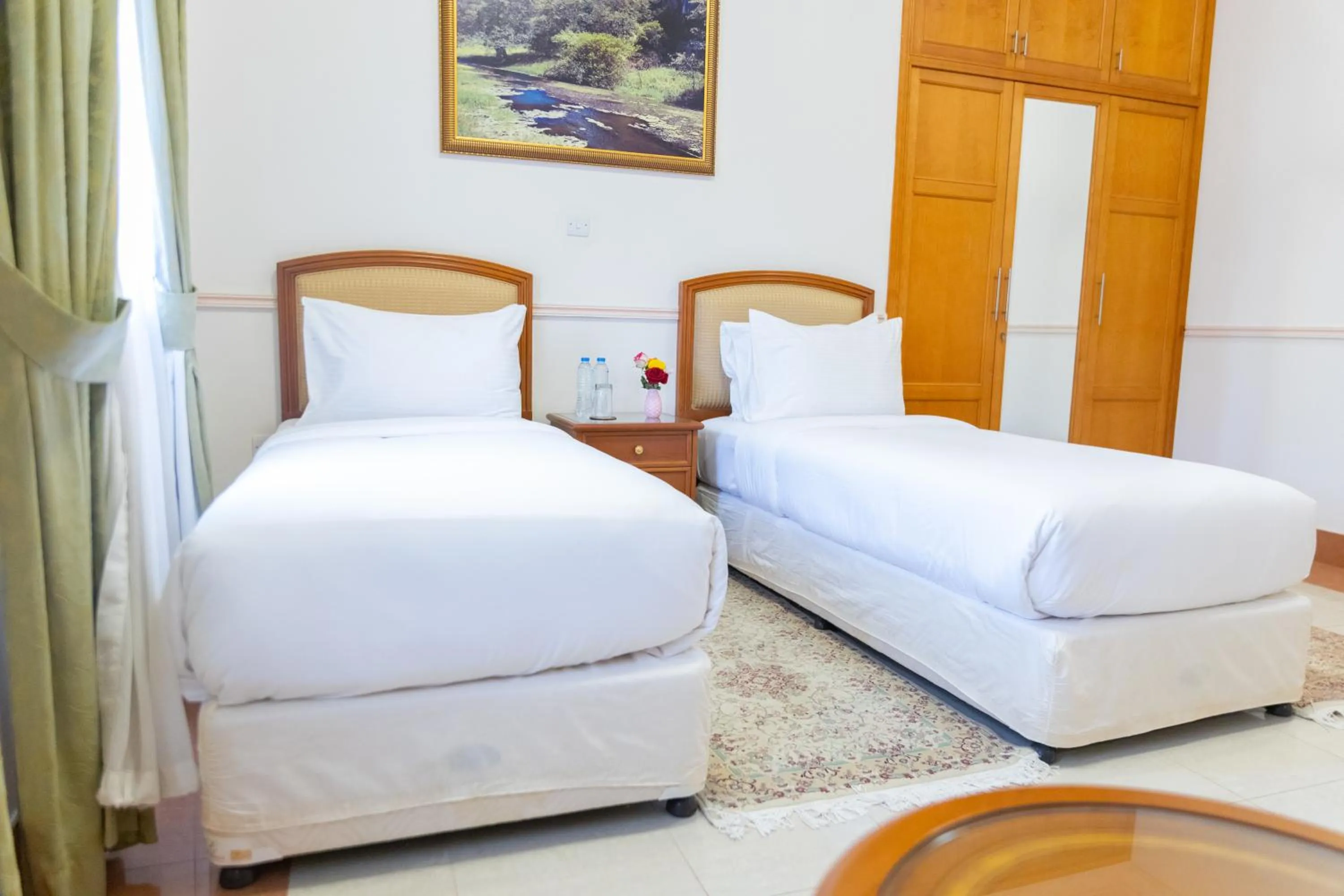 Bed in Al Shatti Villas