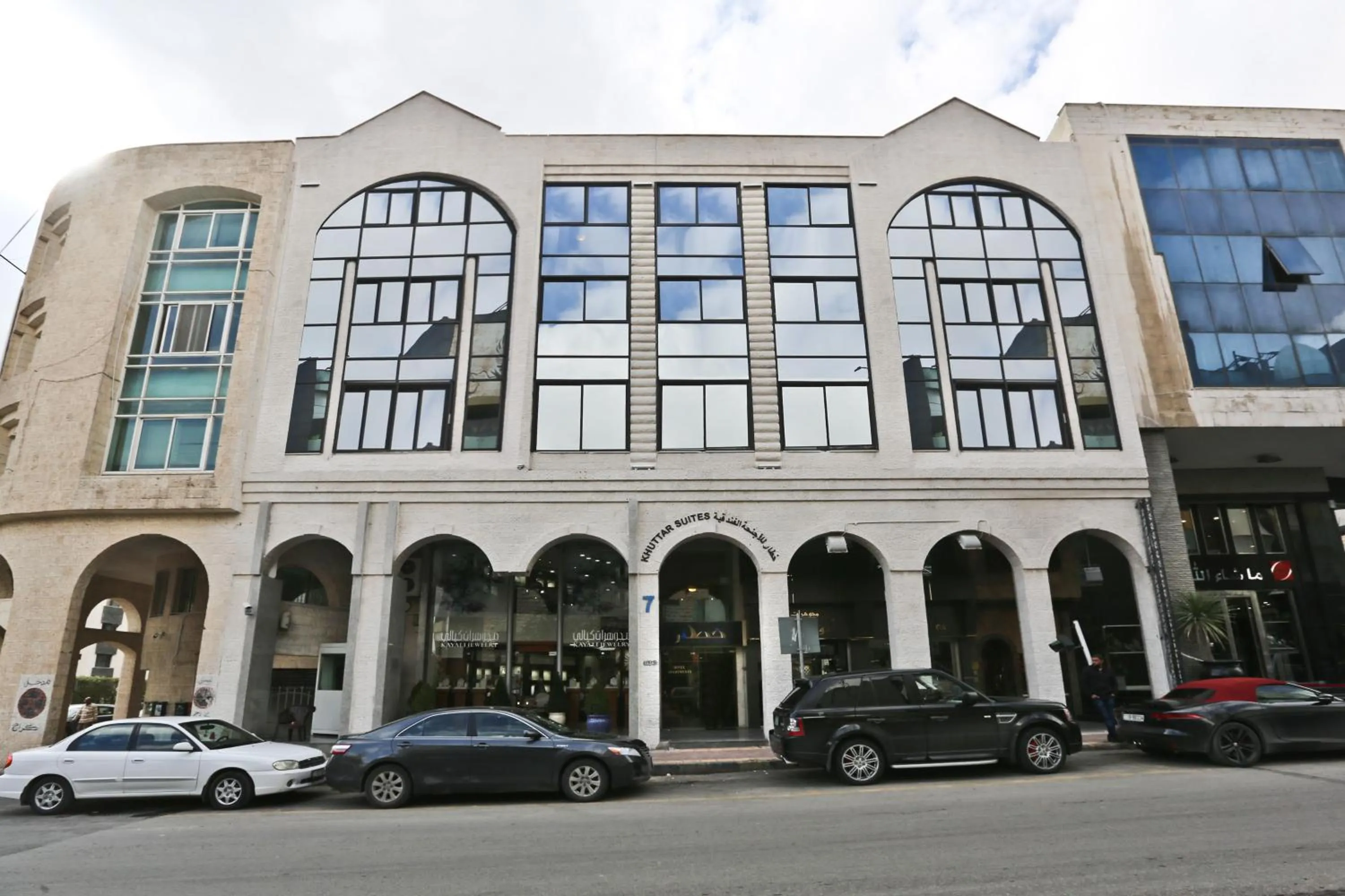 Facade/entrance in Khuttar Apartment