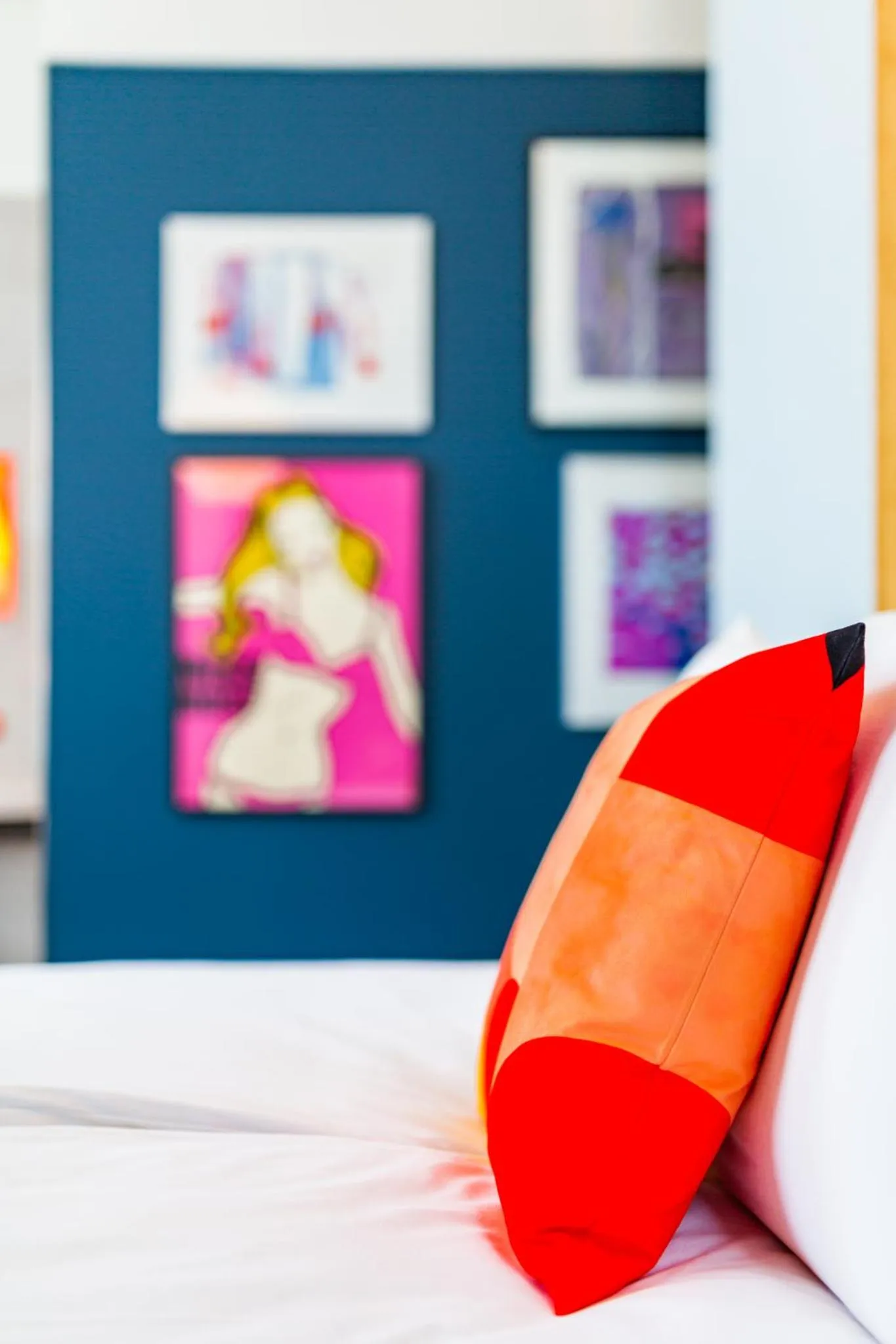 Bed in Vie Via - Your Hotel