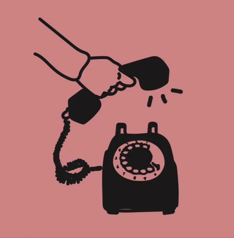 Text overlay in Vie Via - Your Hotel