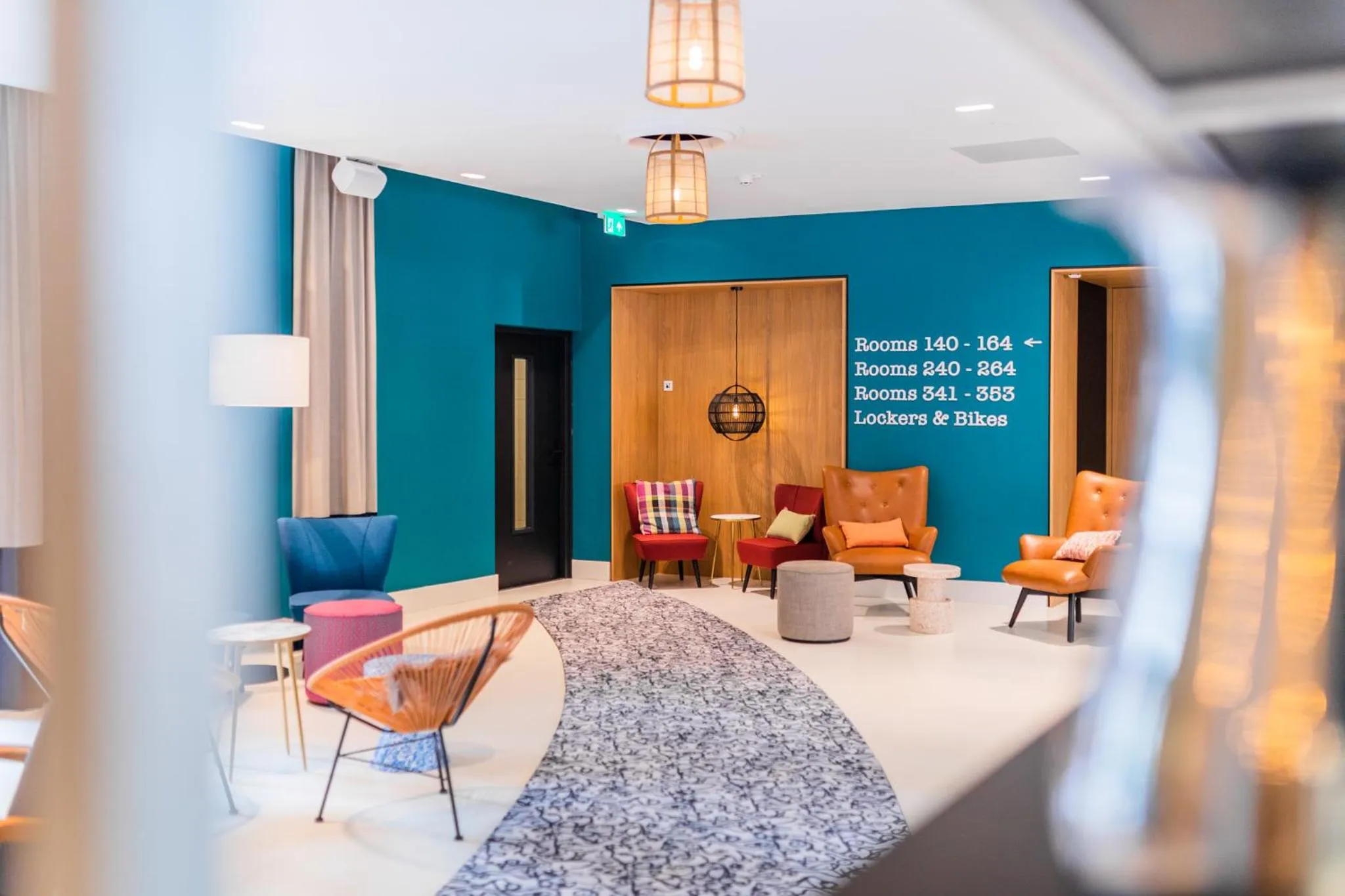 Property building in Vie Via - Your Hotel