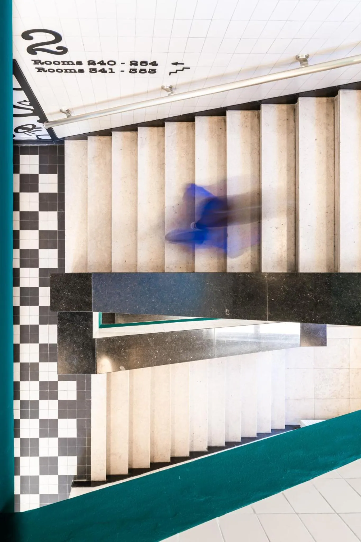 Property building in Vie Via - Your Hotel