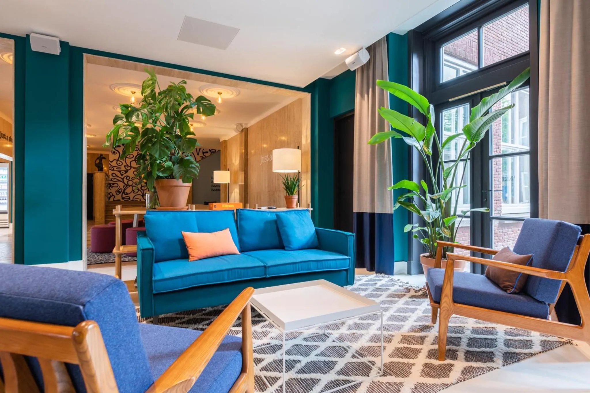 Property building in Vie Via - Your Hotel