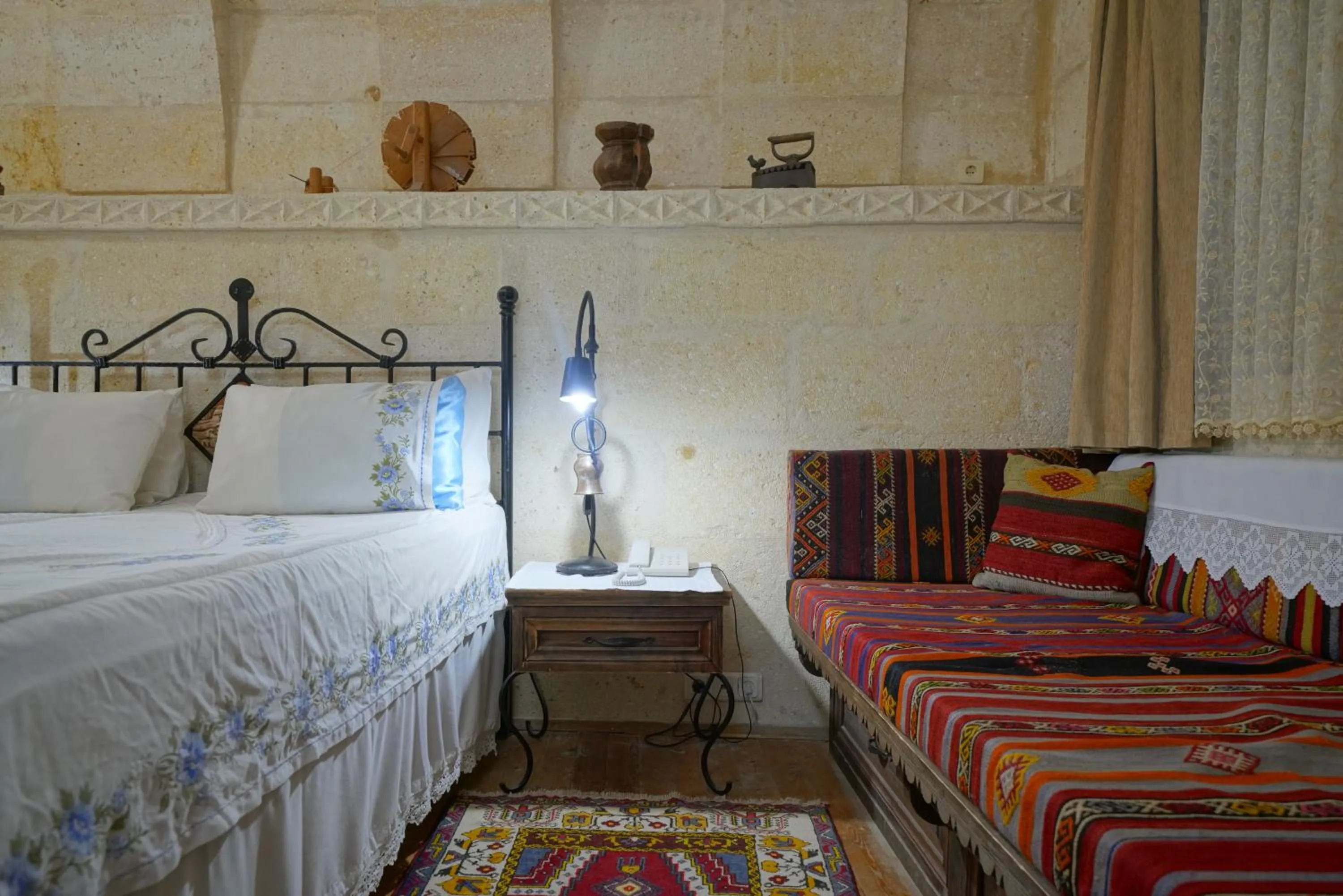 Bed in Selcuklu Evi Cave Hotel - Special Category