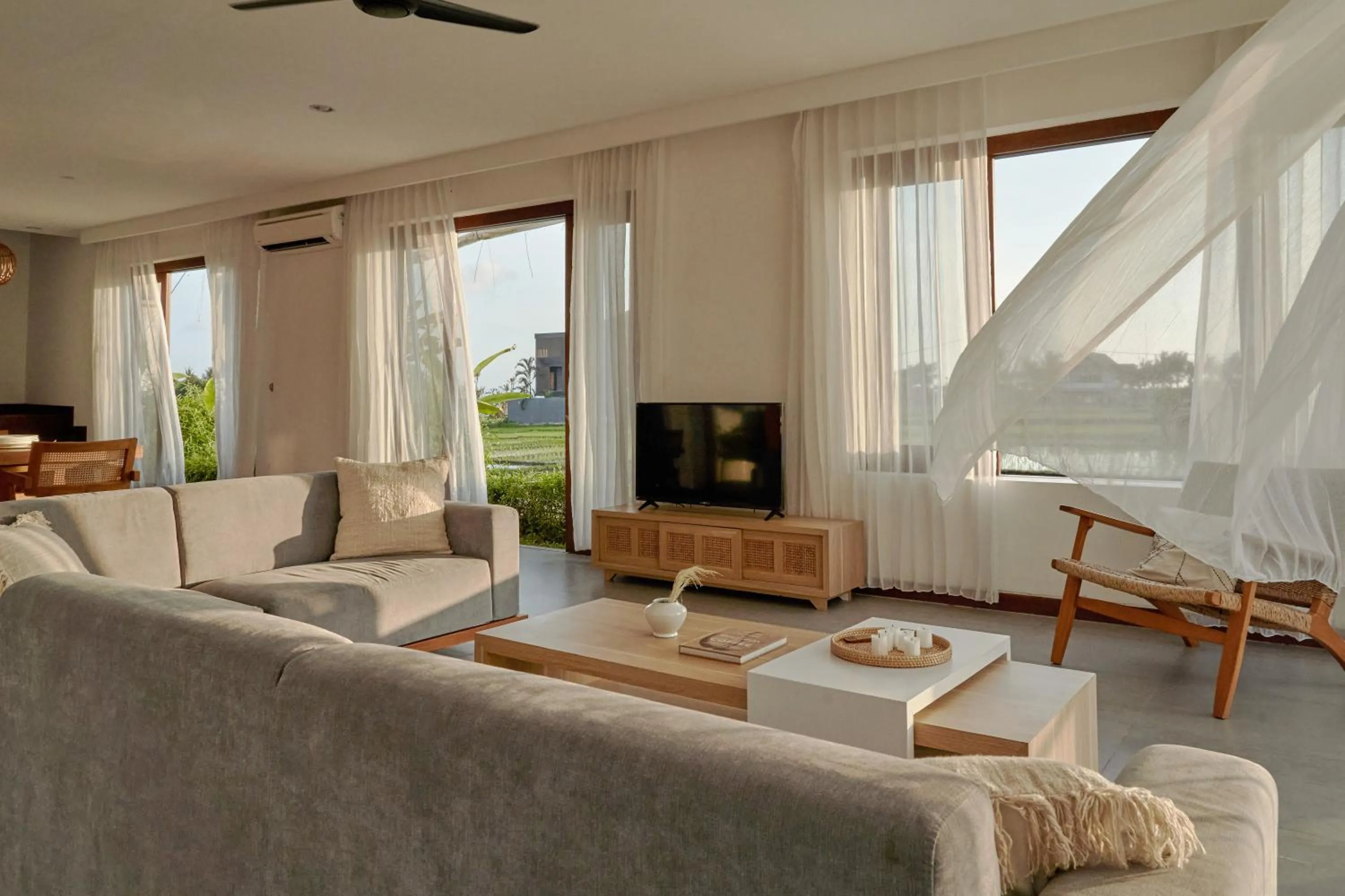 TV and multimedia in Om Cemagi Beach Villa Canggu