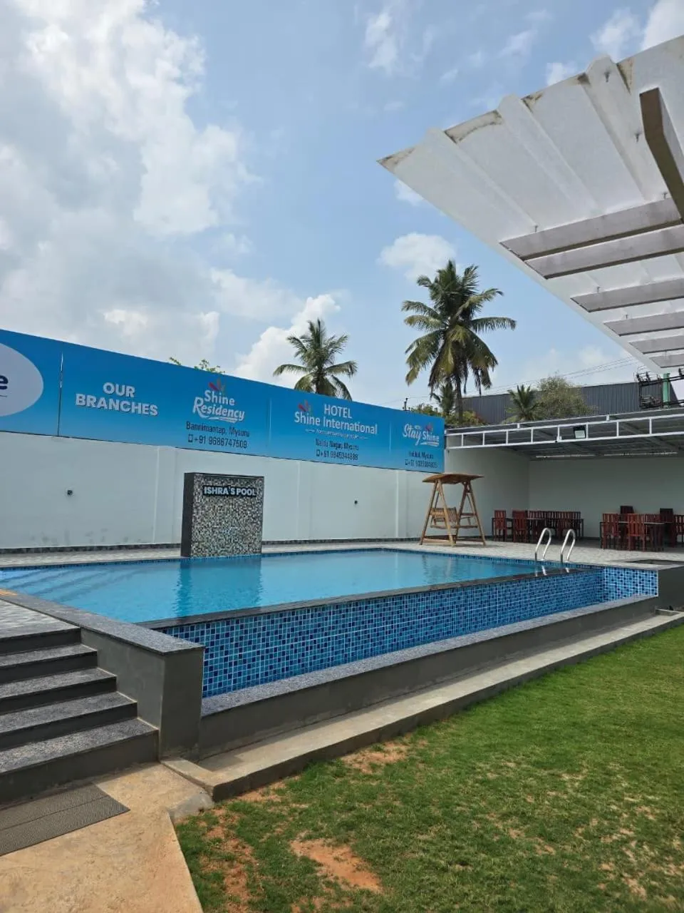 Swimming pool in Shine Residency