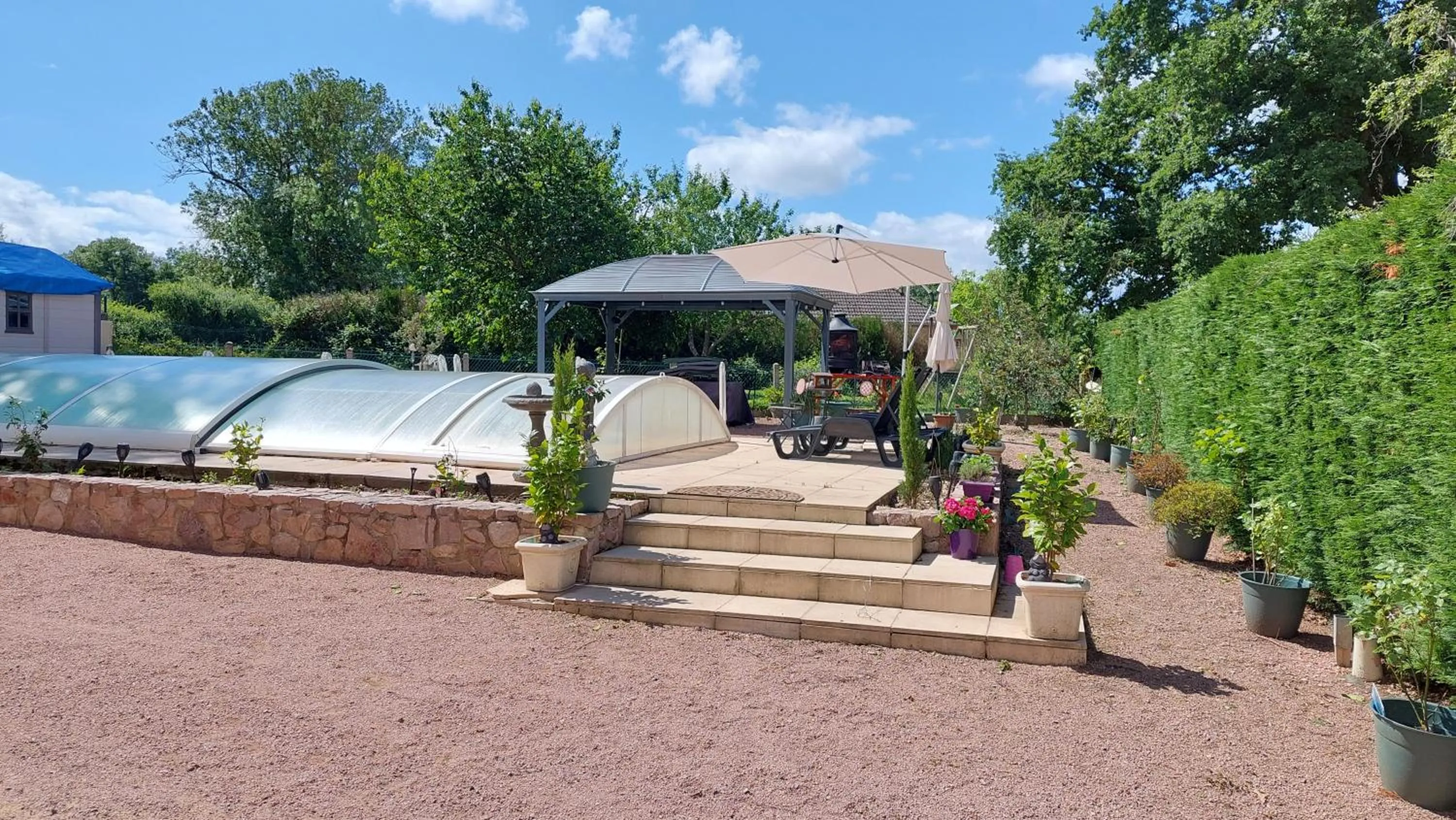 Pool view in Colette Alain Maxime