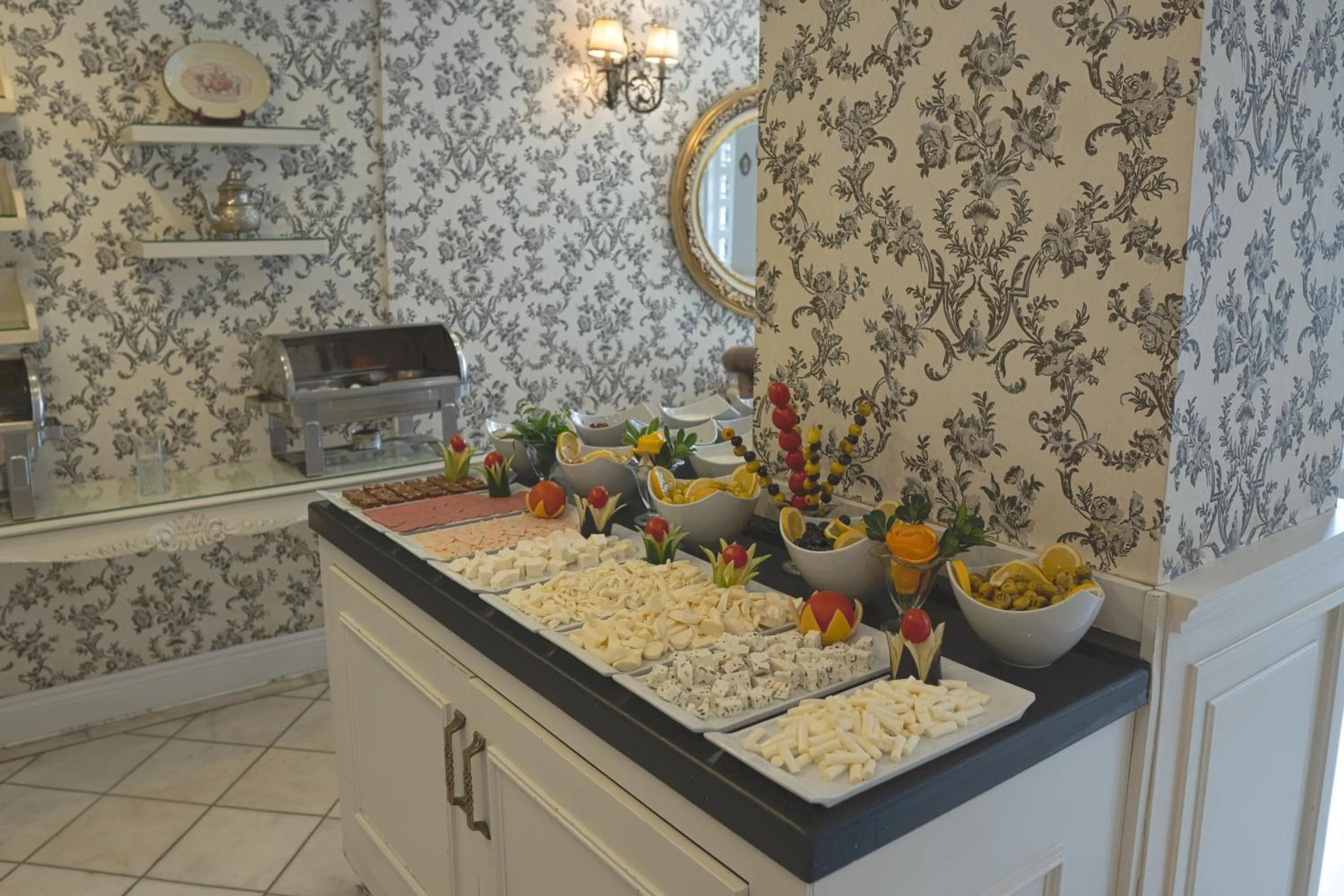 Food and drinks in Avicenna Hotel Sultanahmet