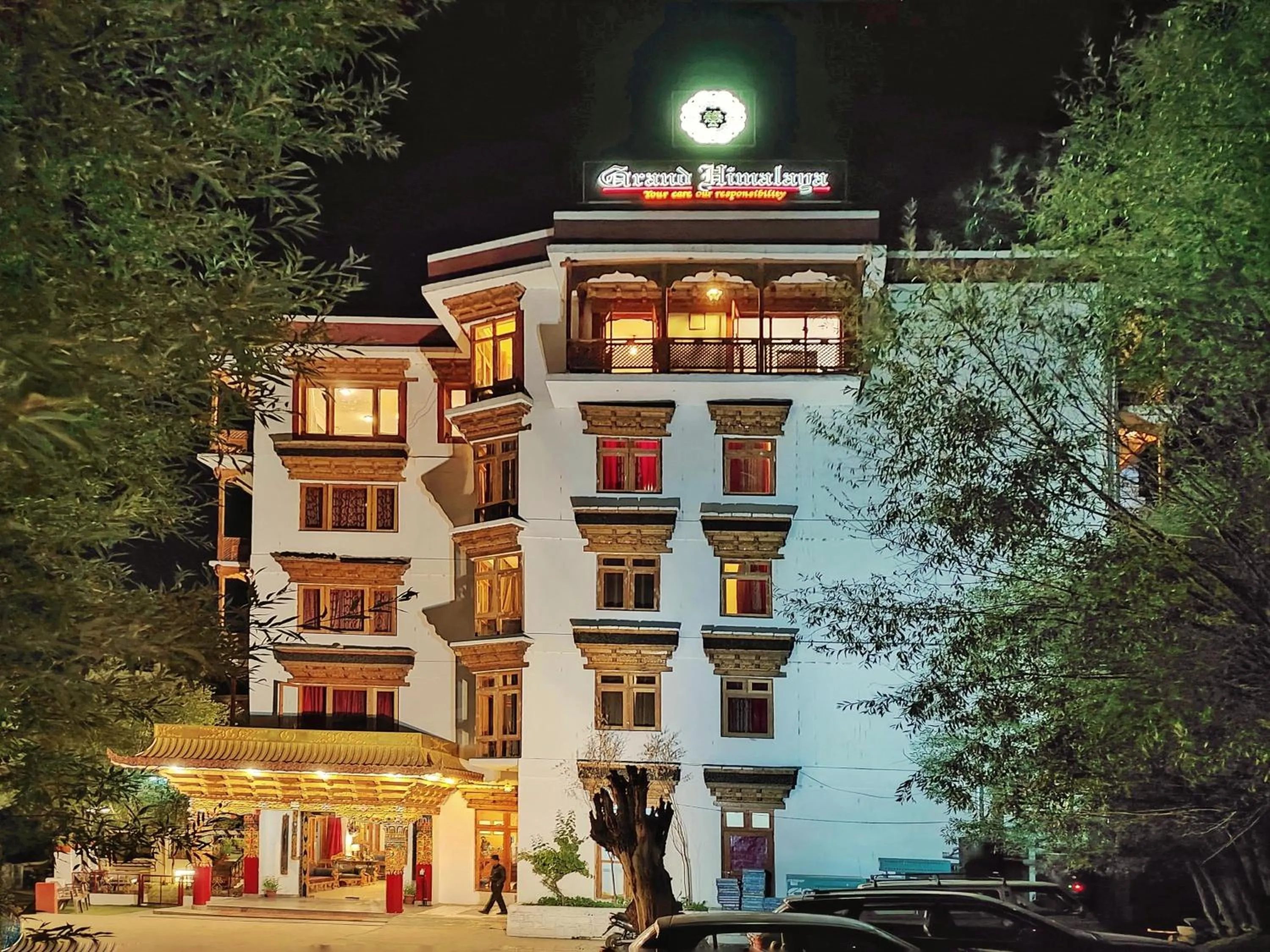 Property building in Hotel Grand Himalaya
