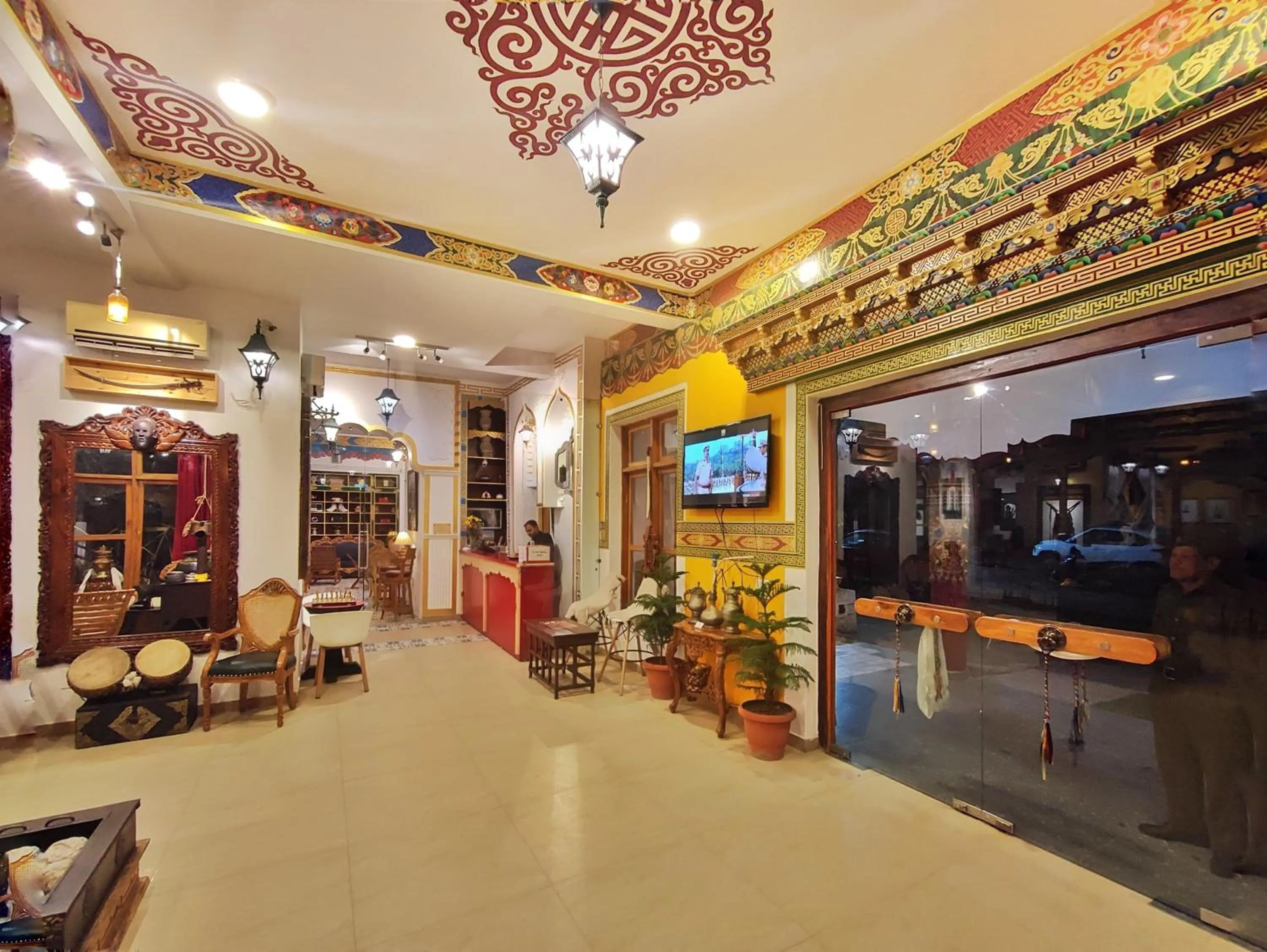 Lobby or reception in Hotel Grand Himalaya