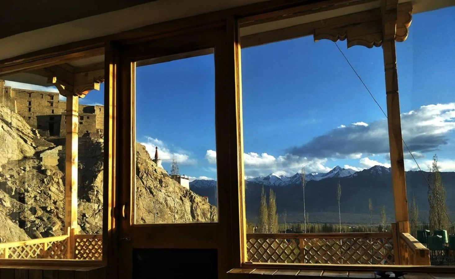 Mountain view in Hotel Grand Himalaya