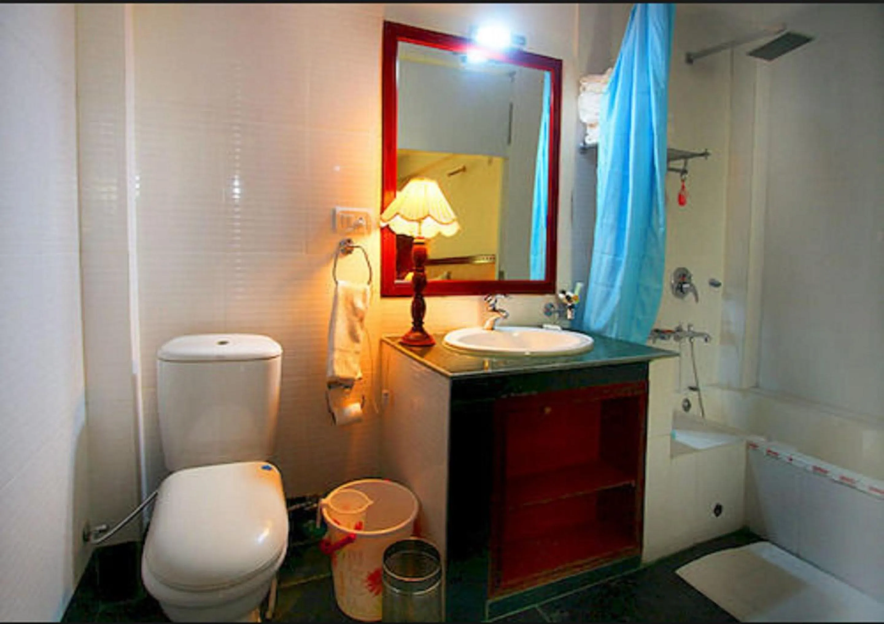 Bathroom in Hotel Grand Himalaya