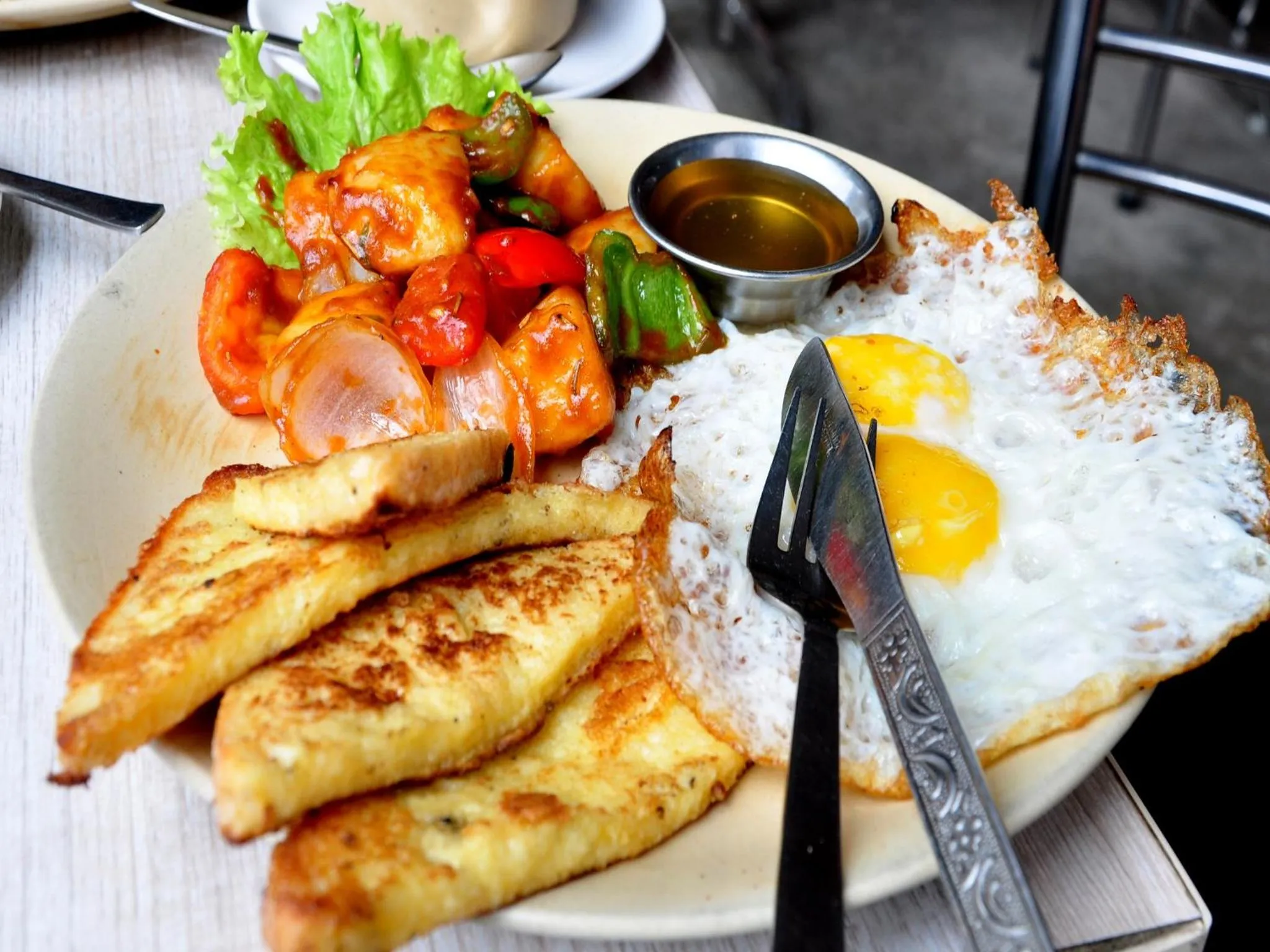 Restaurant/places to eat in Hotel Grand Himalaya