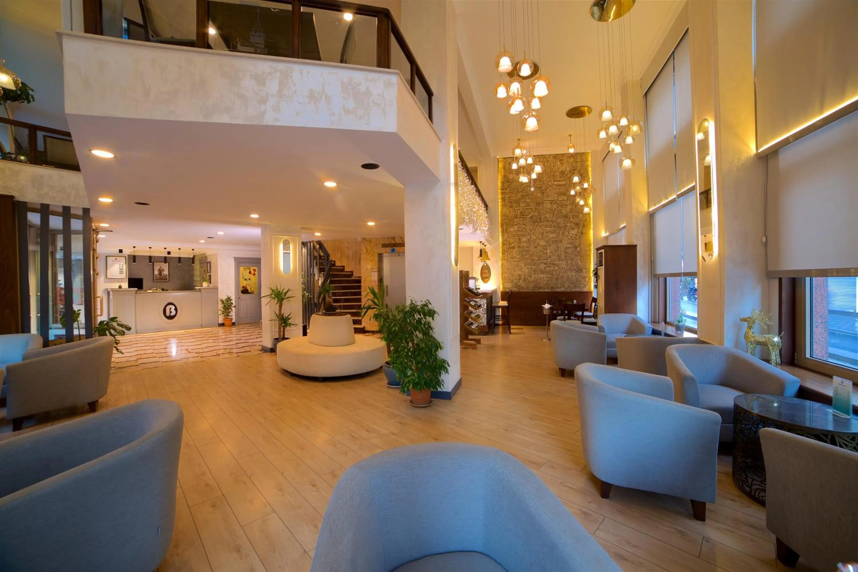 Lobby or reception in Barin Hotel