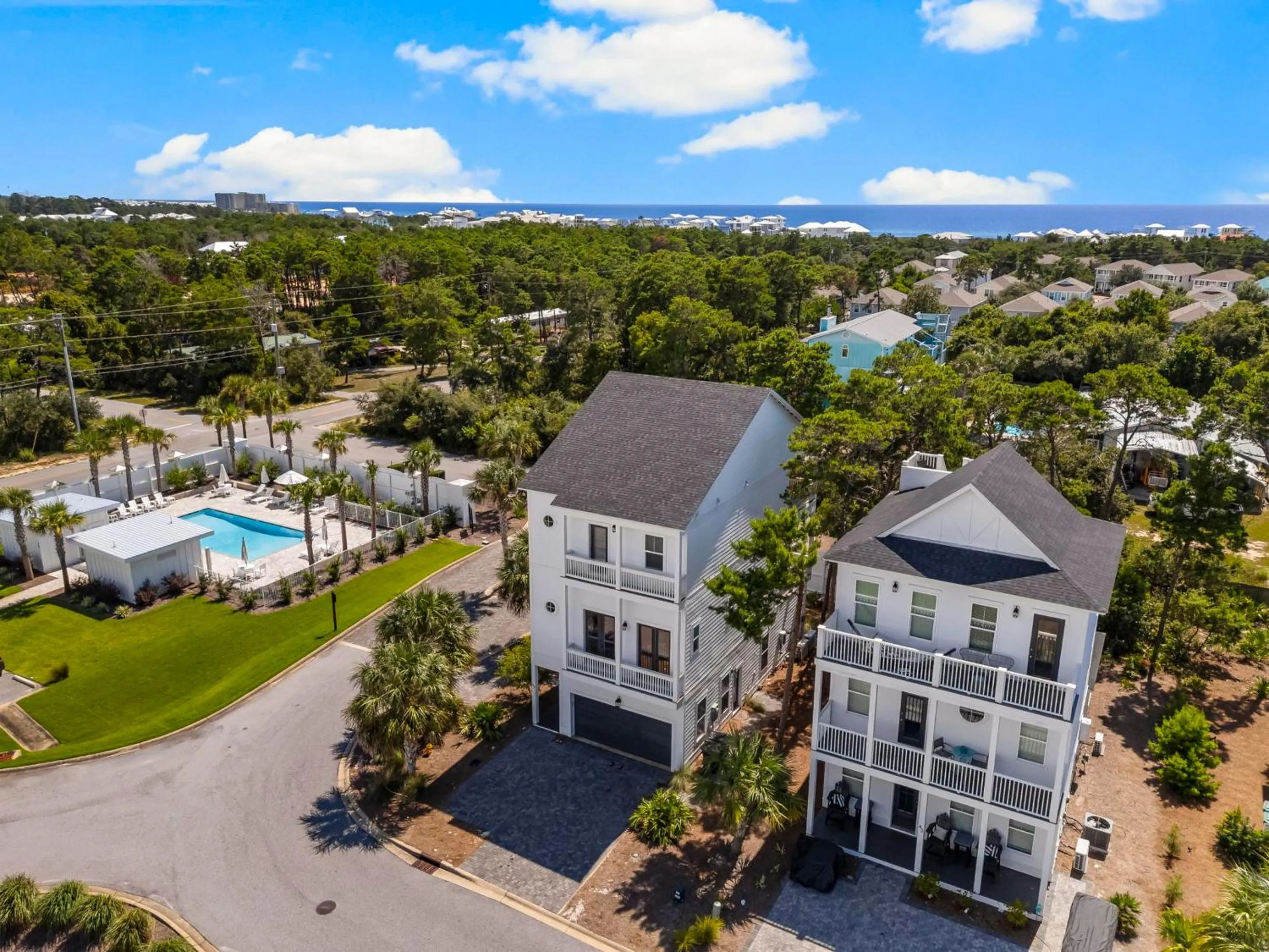 Property building in 30A Pet Friendly Beach House - 33 Sunset by Panhandle Getaways