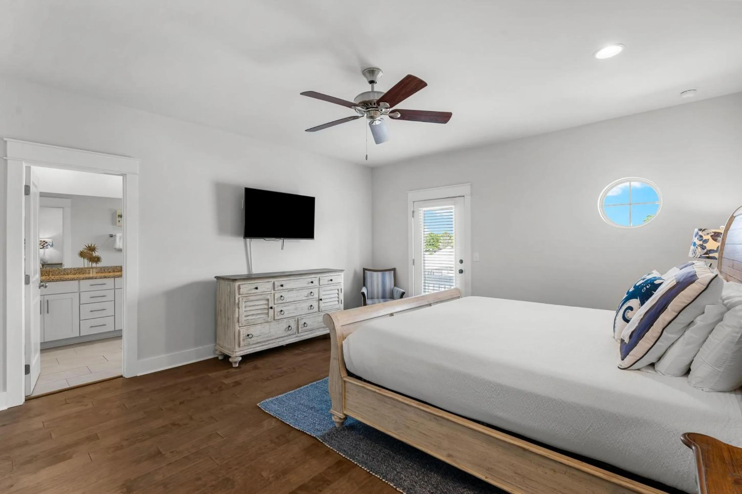 Bed in 30A Pet Friendly Beach House - 33 Sunset by Panhandle Getaways